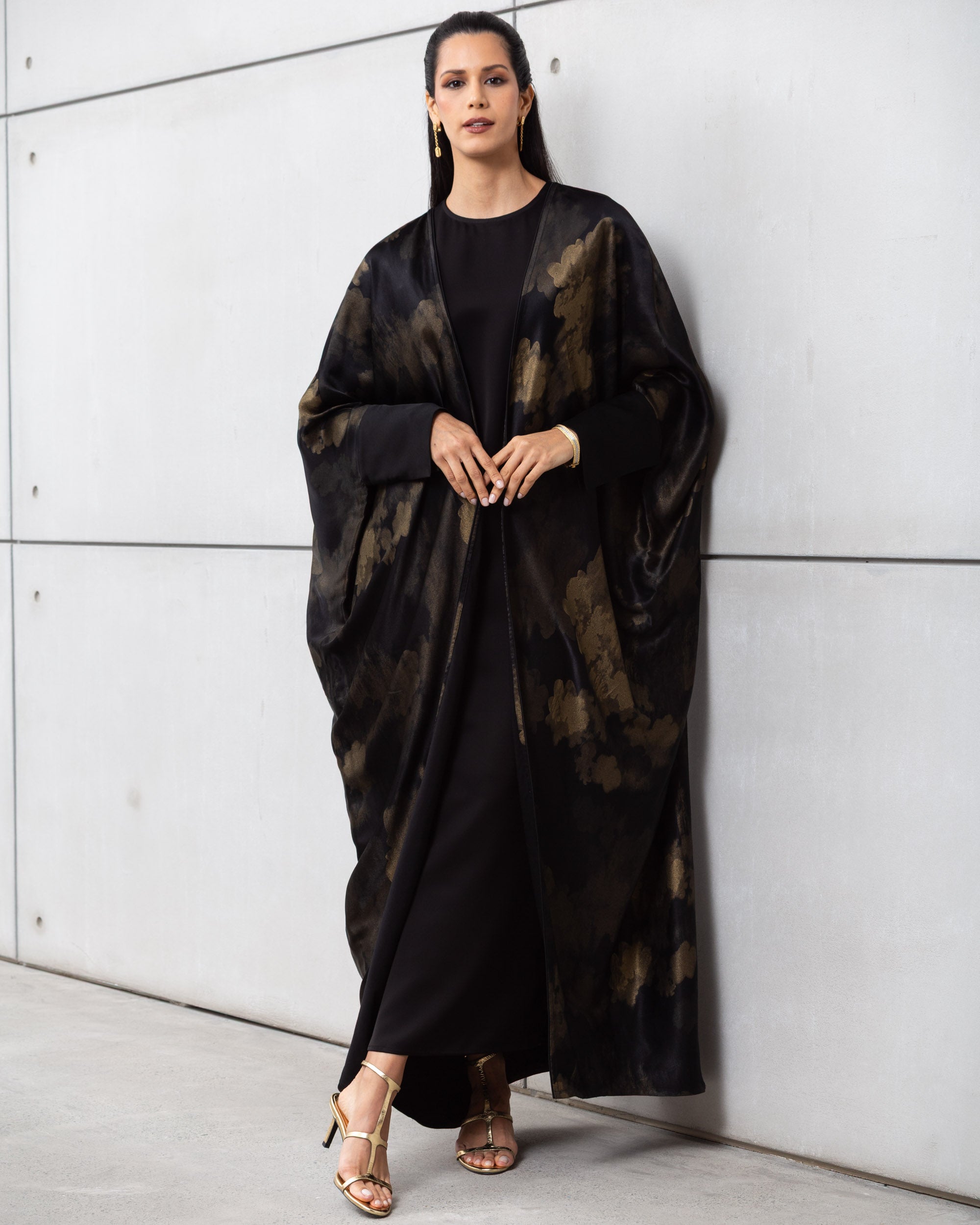 Luxury Abaya in Midnight Noir with Golden Brushstrokes