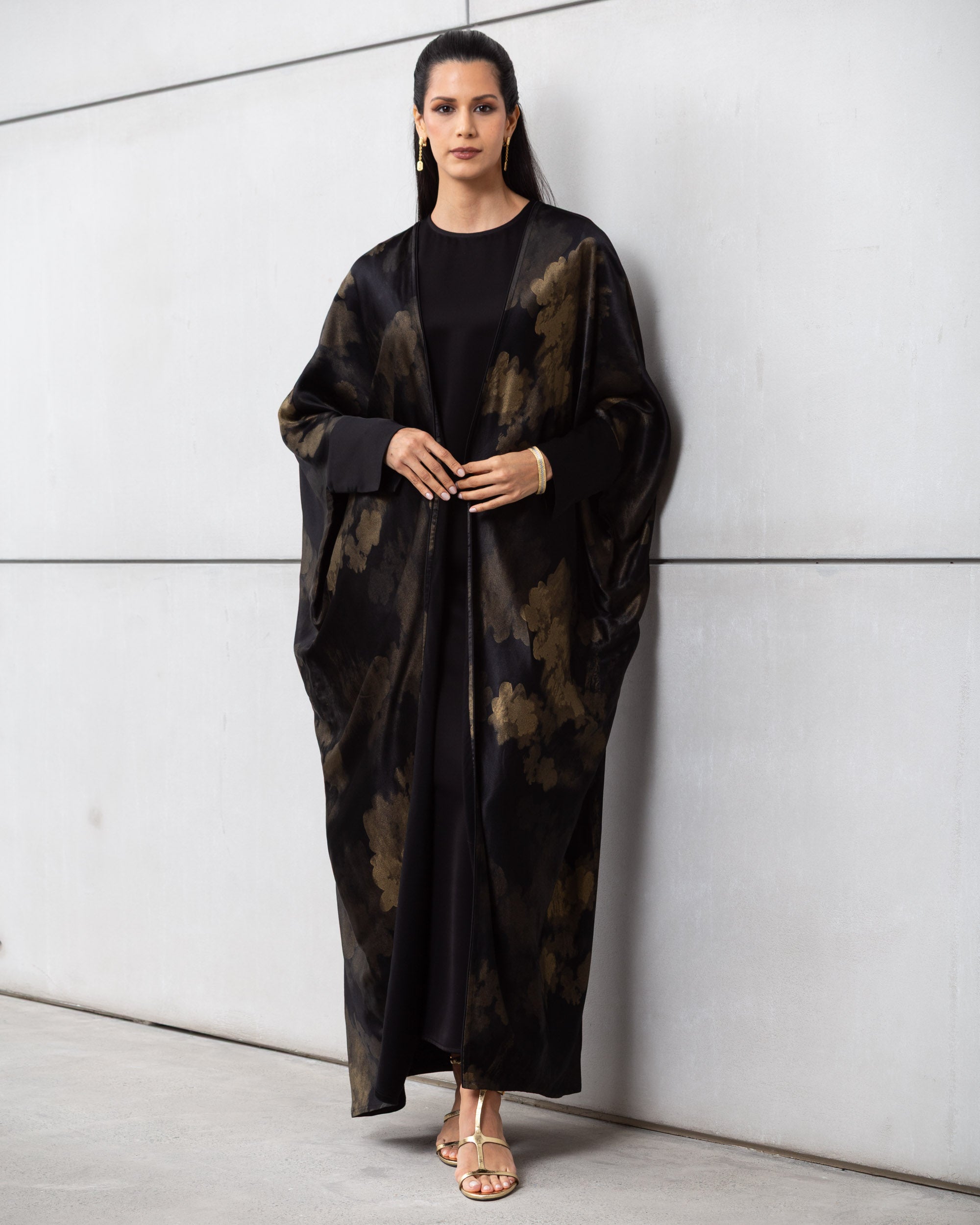Luxury Abaya in Midnight Noir with Golden Brushstrokes