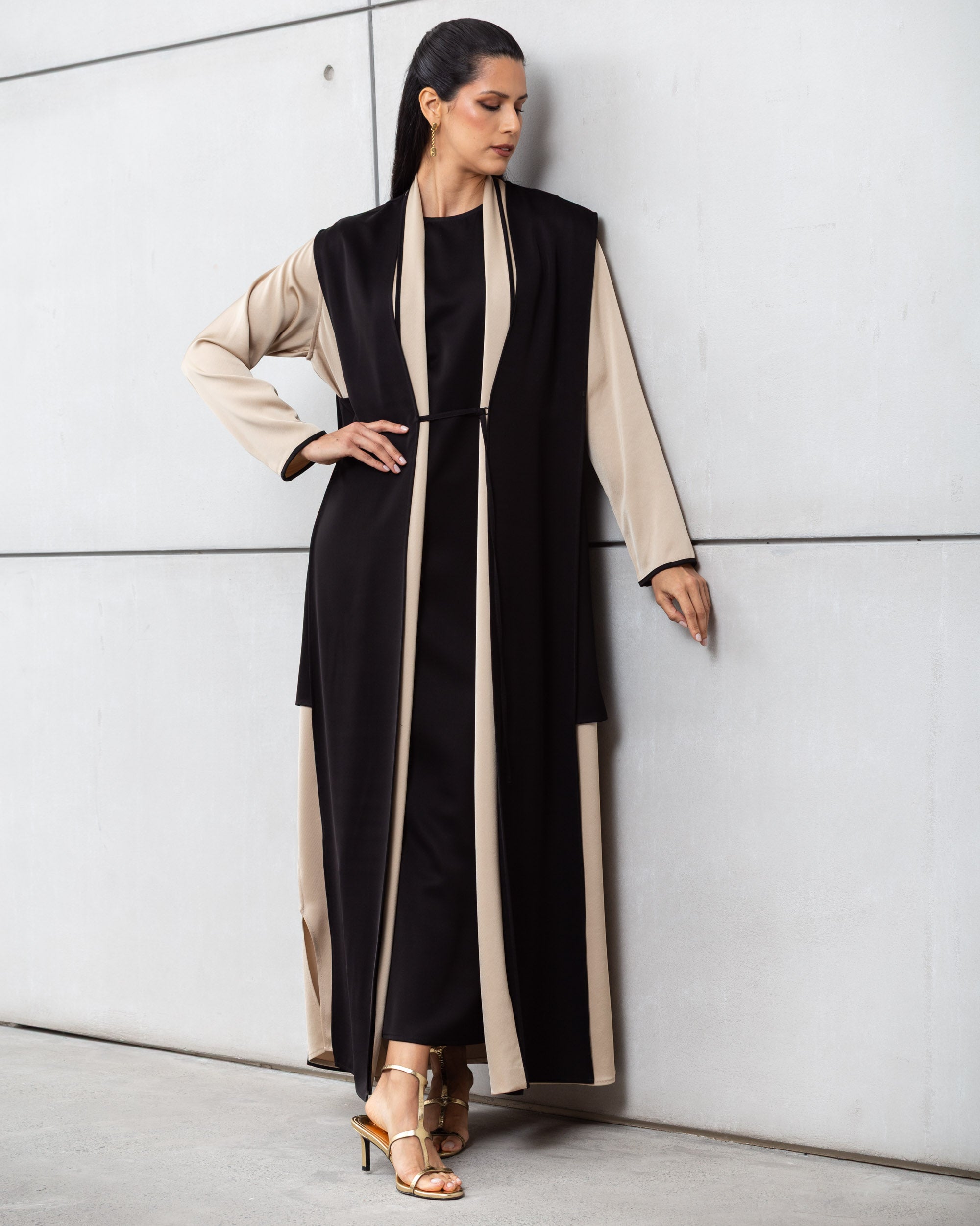 Set: Sand Loose Cut Abaya with Black Cardigan RTW