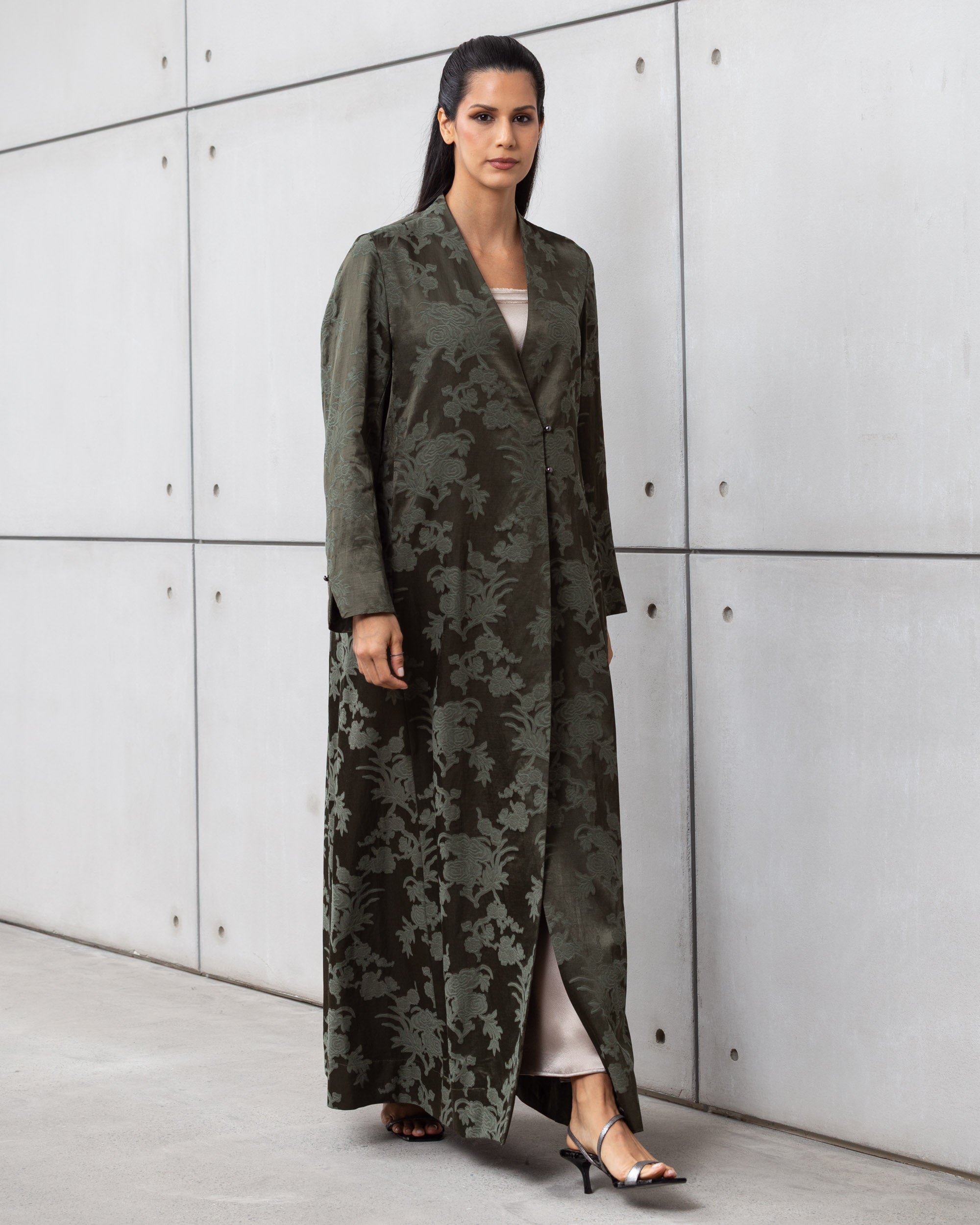 Double Button Jacquard Abaya in Green