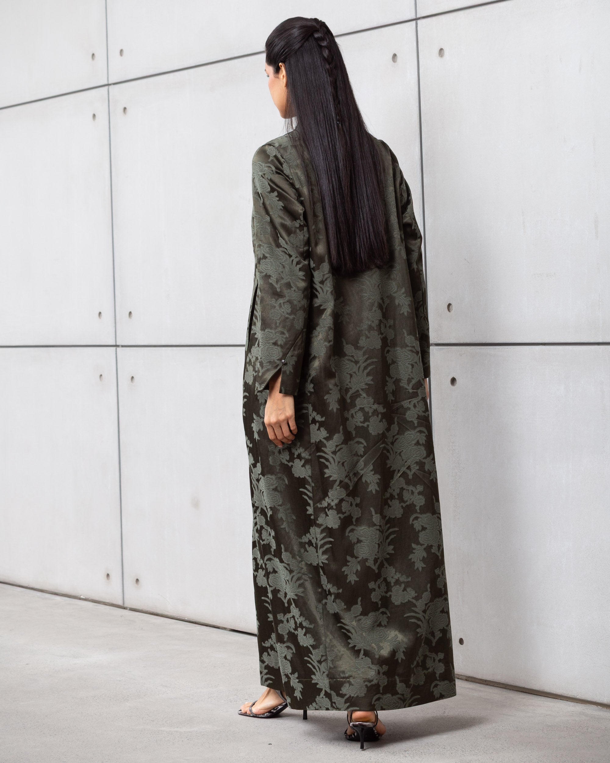Double Button Jacquard Abaya in Green