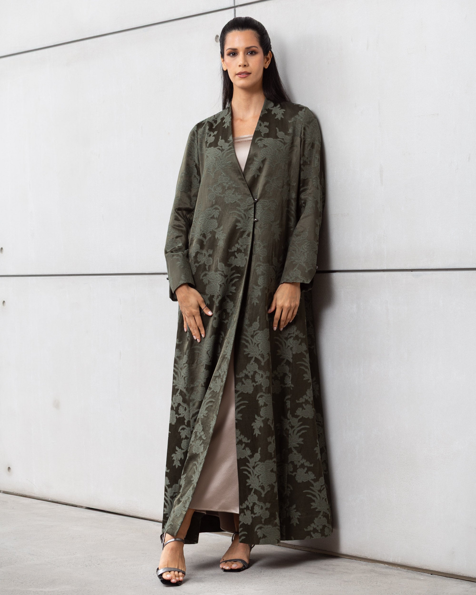 Double Button Jacquard Abaya in Green