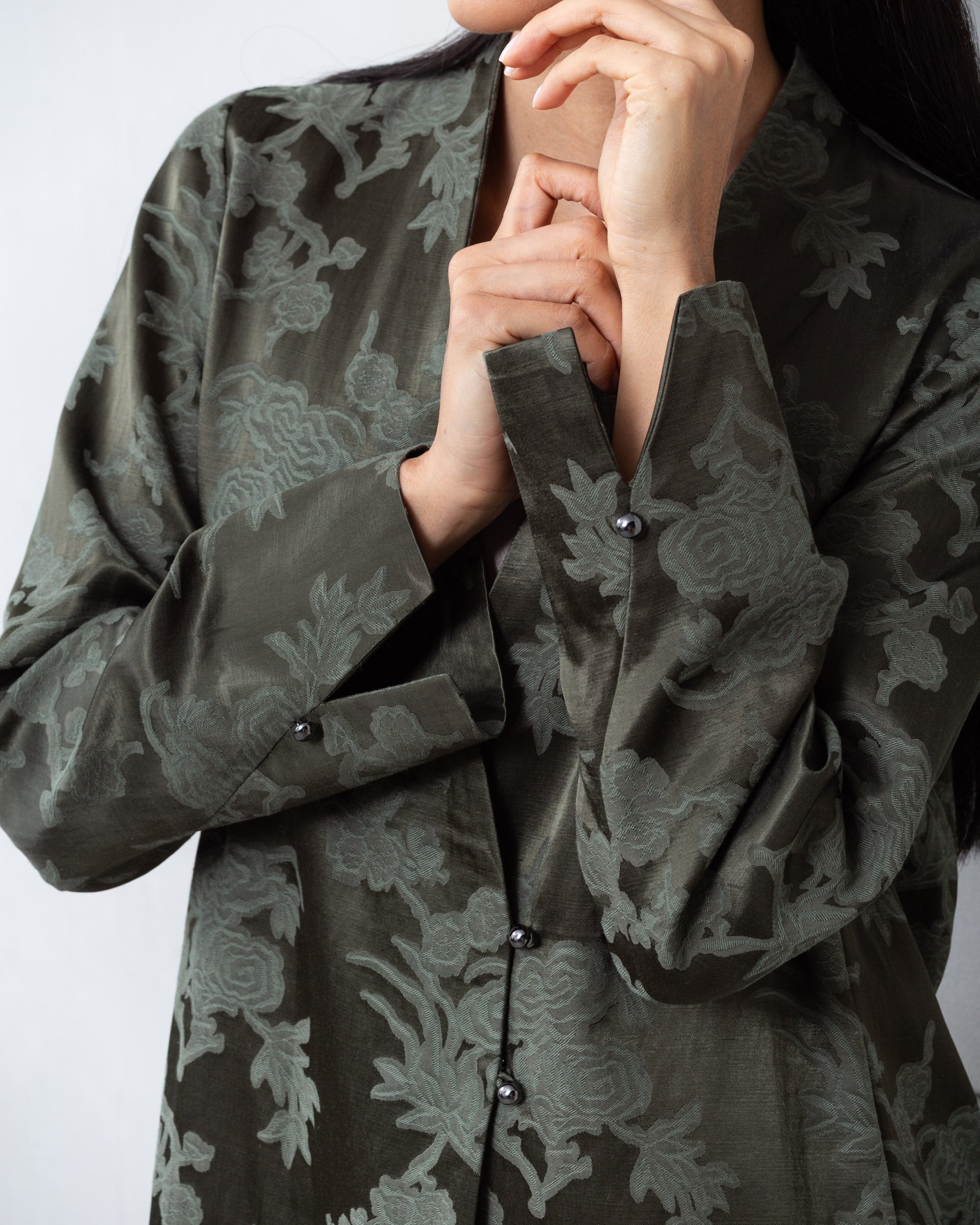 Double Button Jacquard Abaya in Green