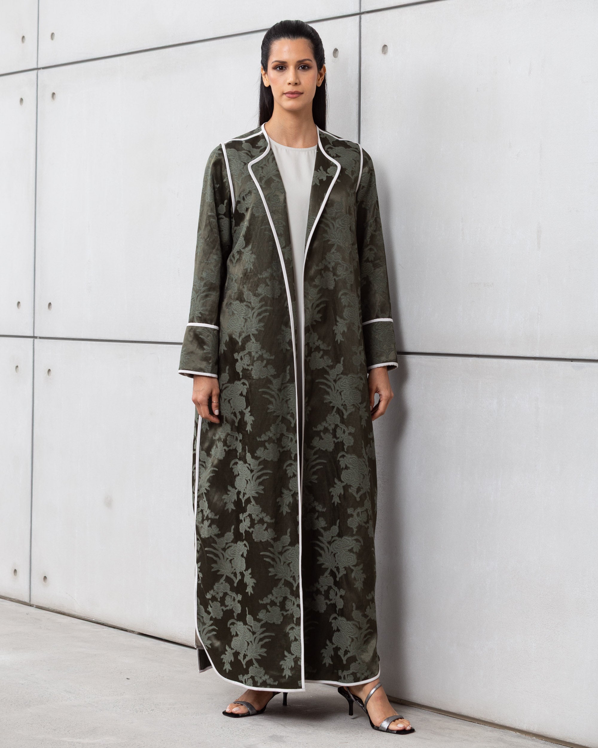 Structured Jacquard Abaya in Green with Detailing
