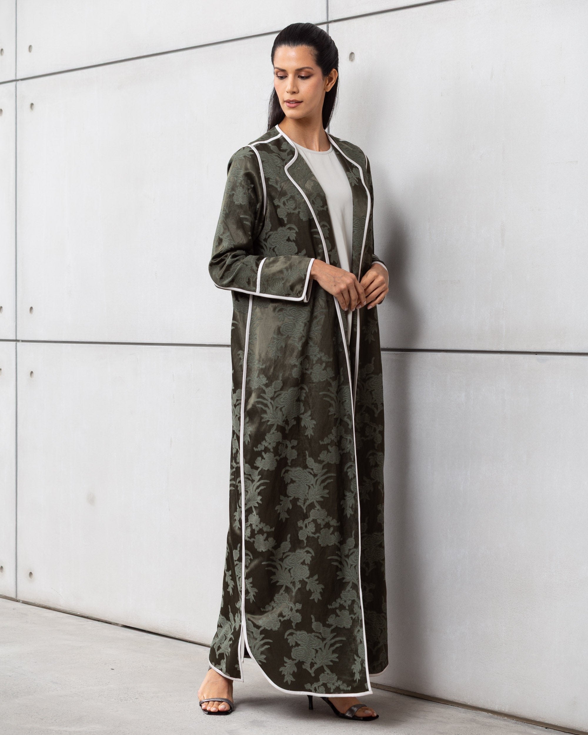 Structured Jacquard Abaya in Green with Detailing