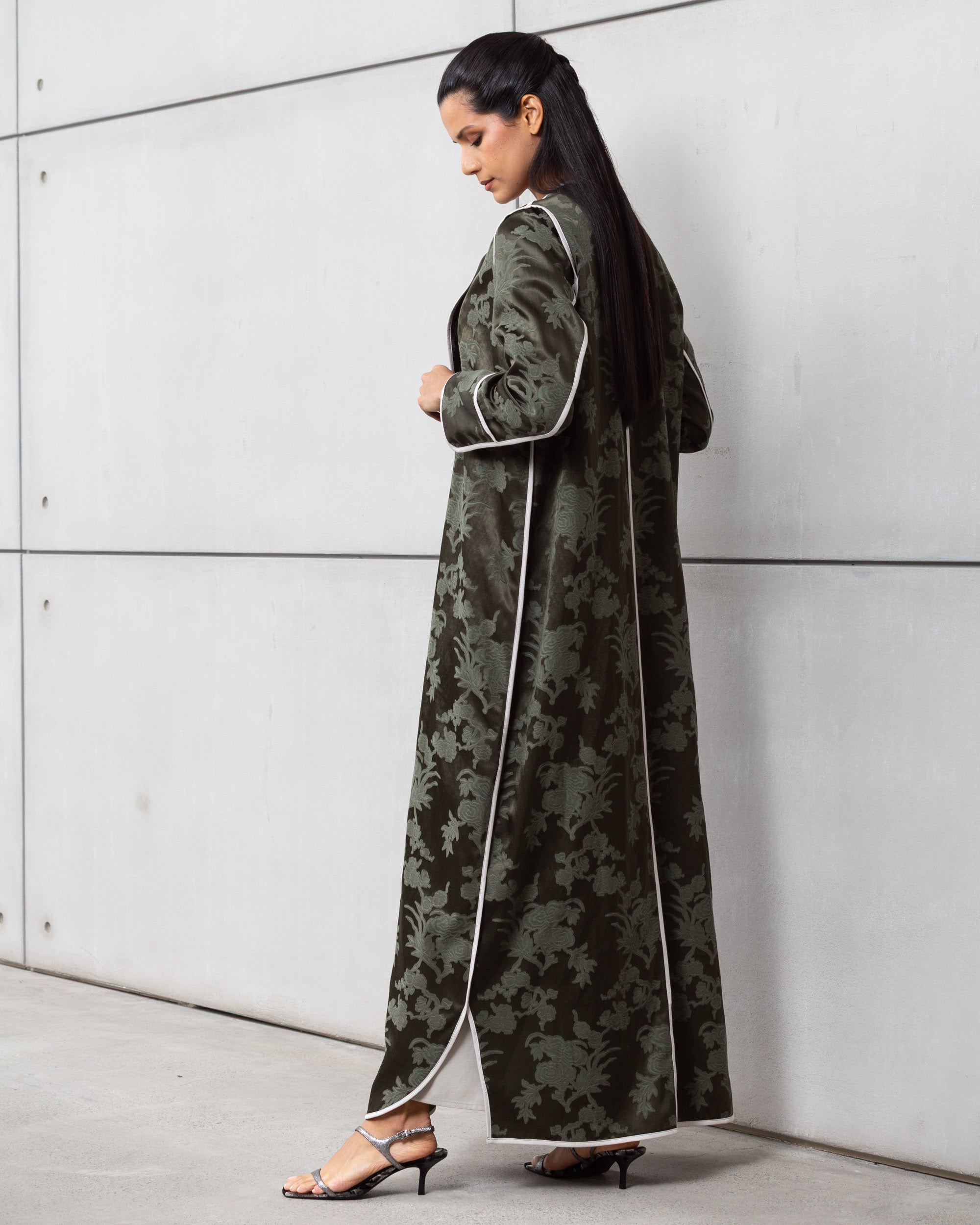 Structured Jacquard Abaya in Green with Detailing