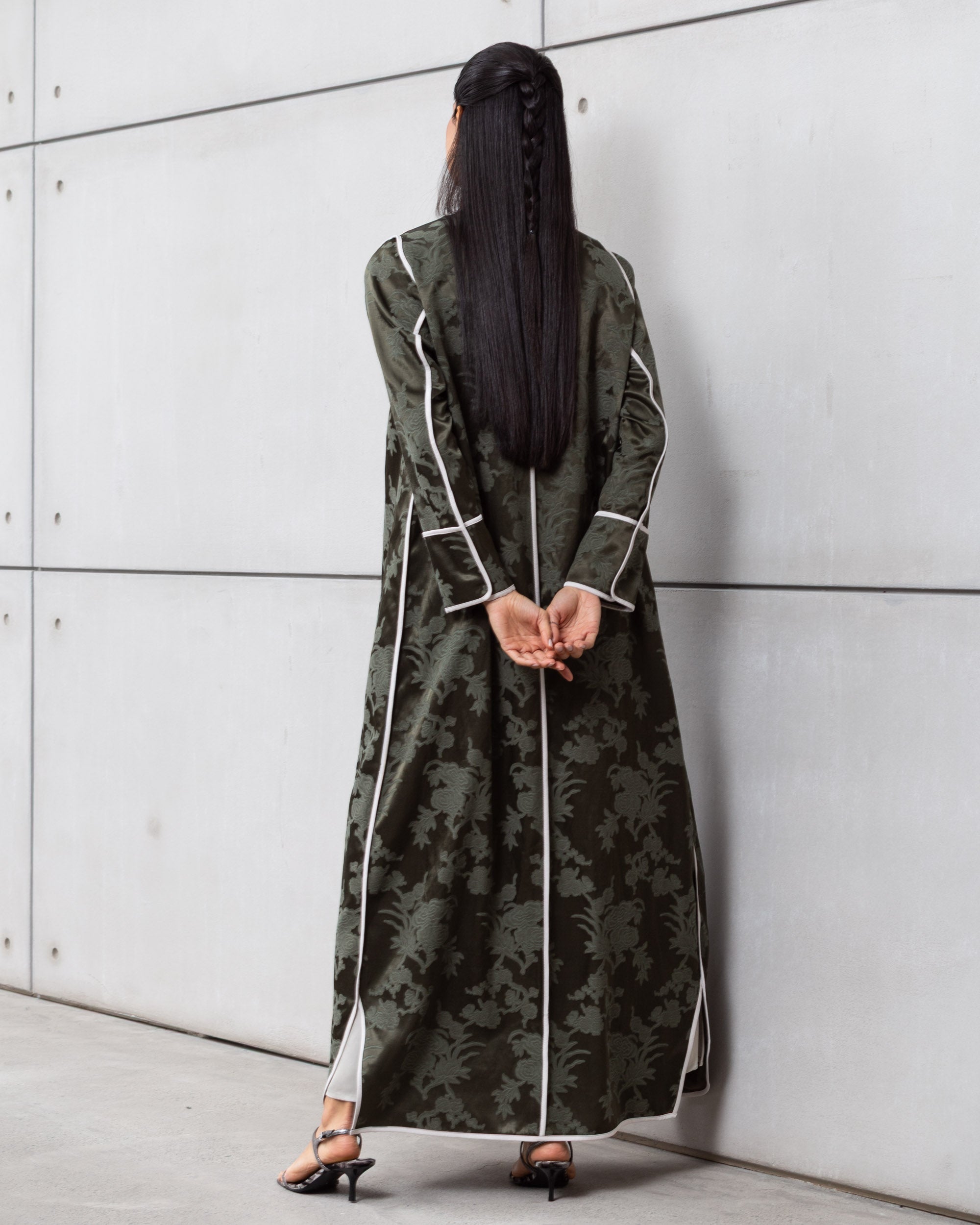 Structured Jacquard Abaya in Green with Detailing