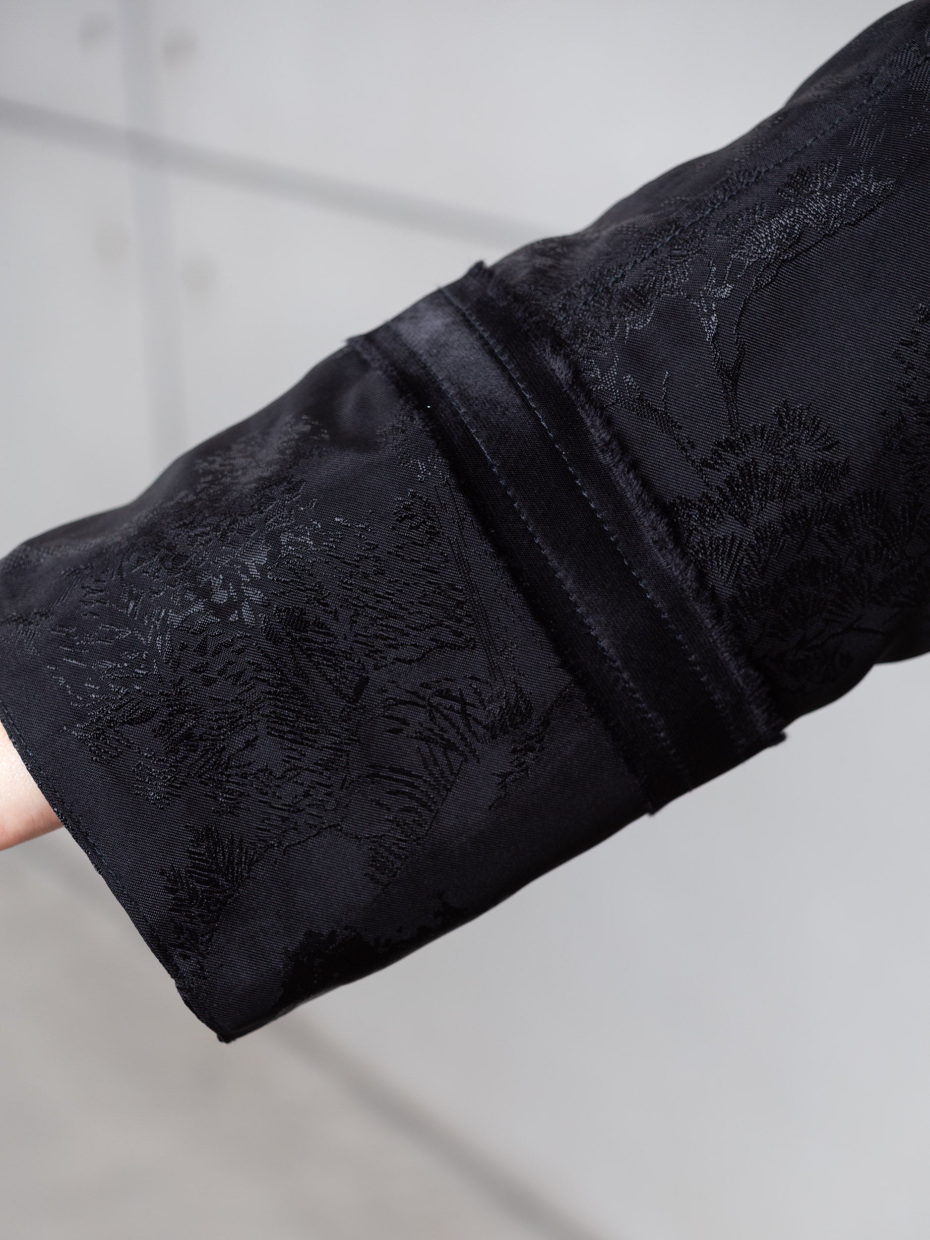 Reversible Abaya in Plum & Black