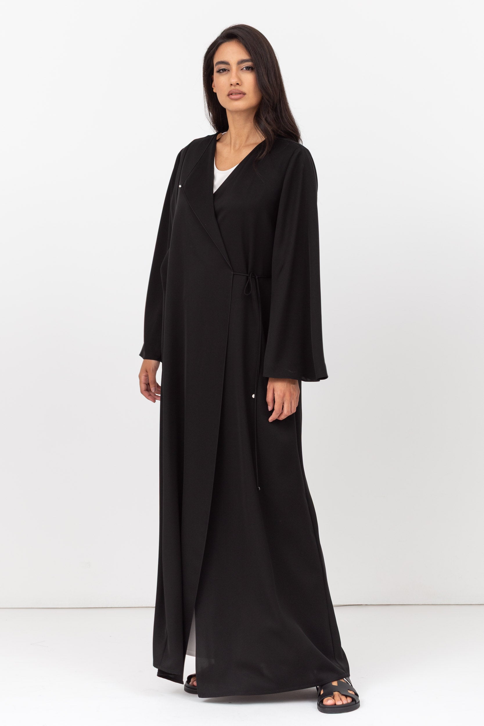 Side Tie Abaya in Black