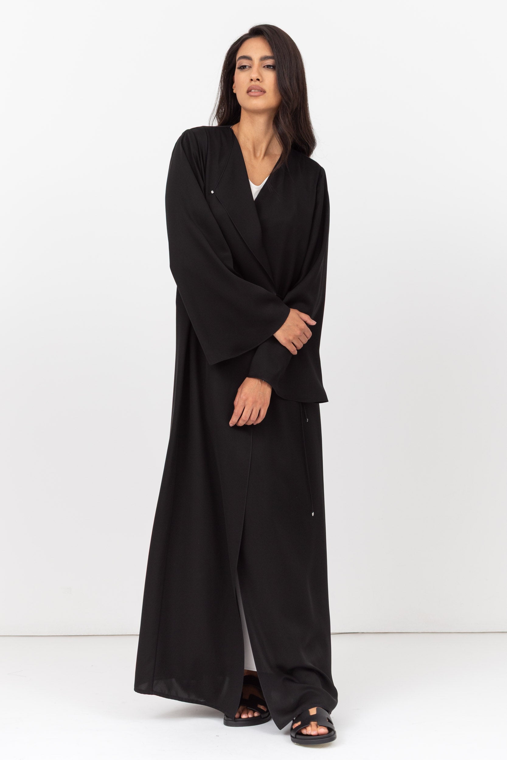 Side Tie Abaya in Black