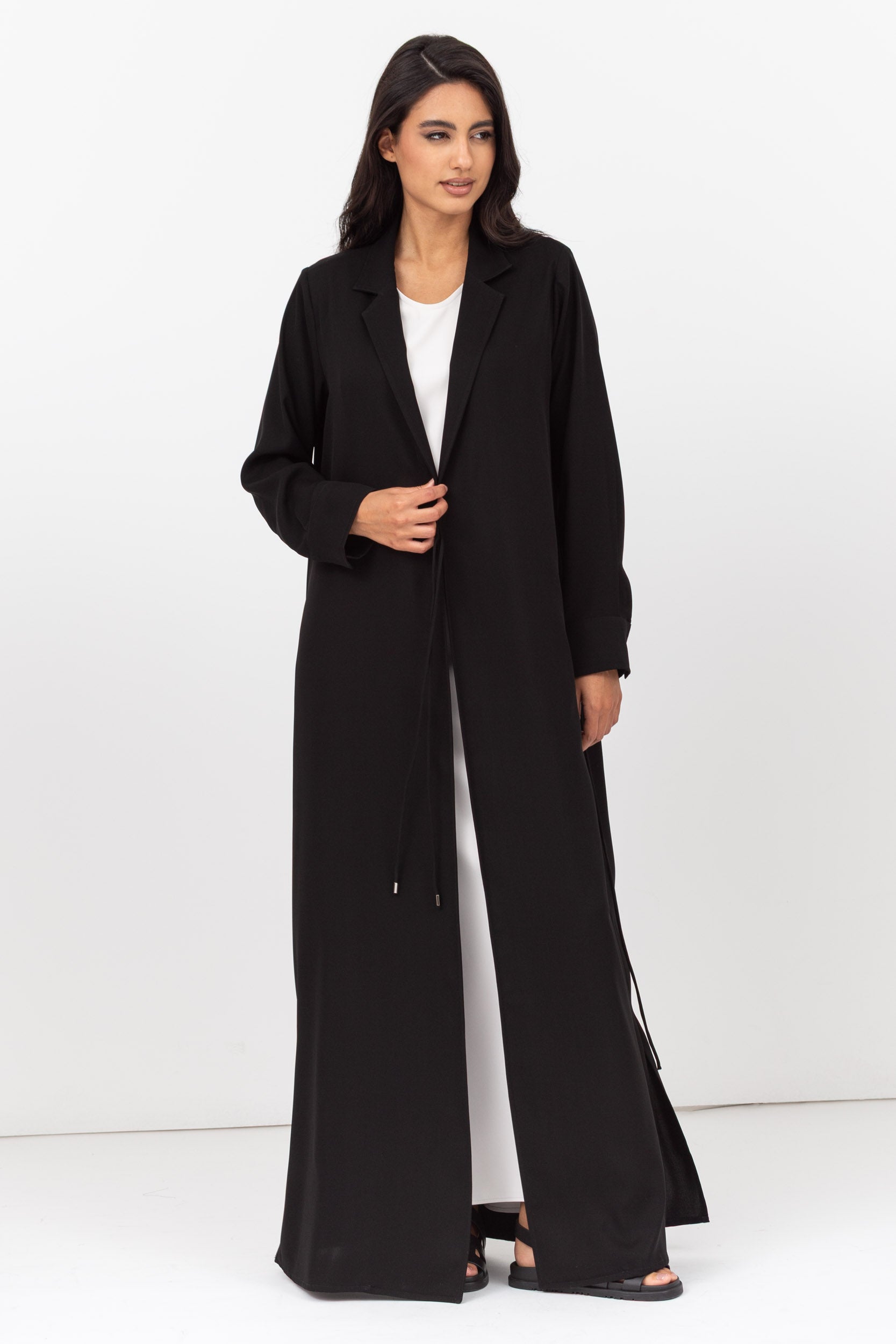 Tie-String Cuff Abaya in Black
