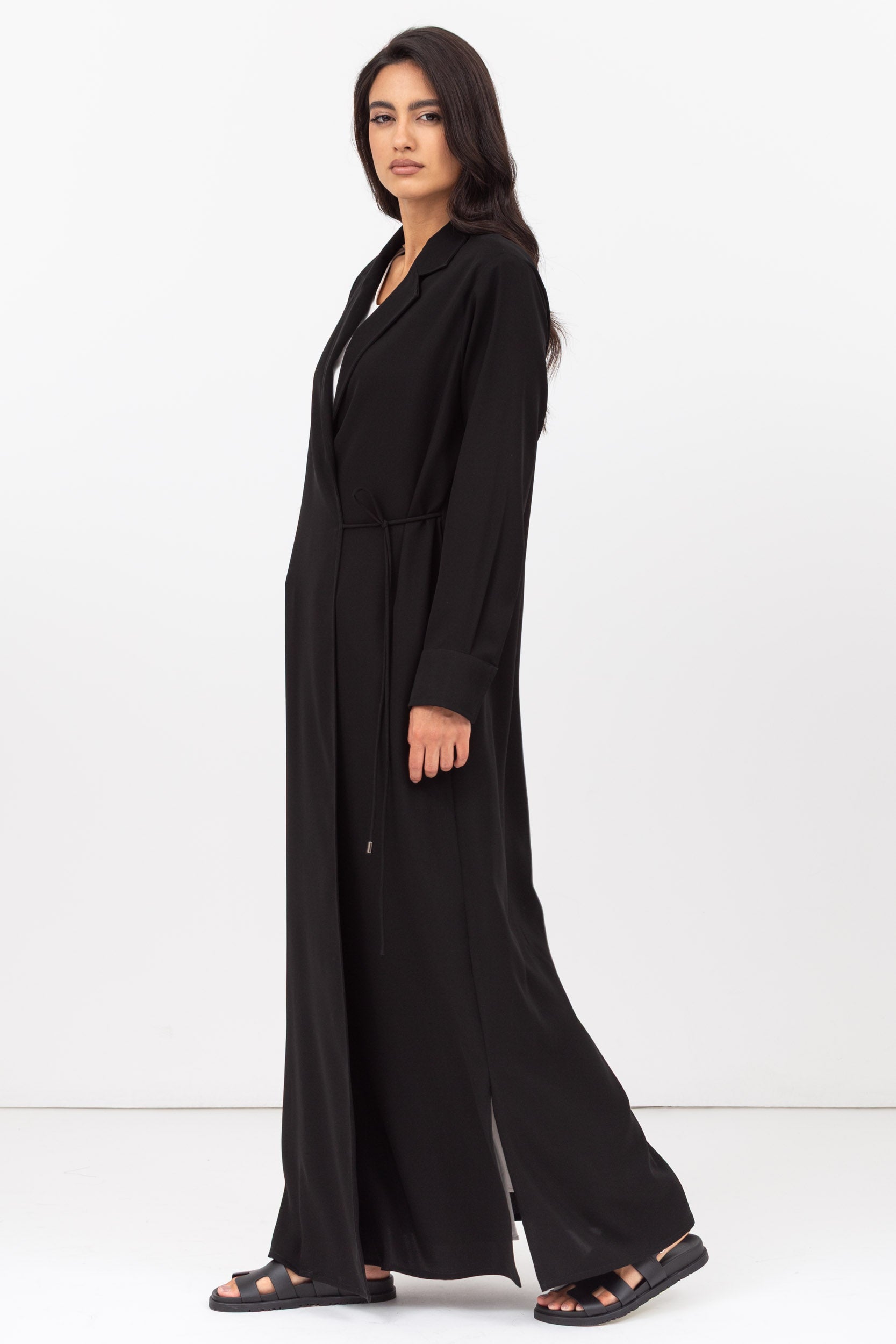Tie-String Cuff Abaya in Black