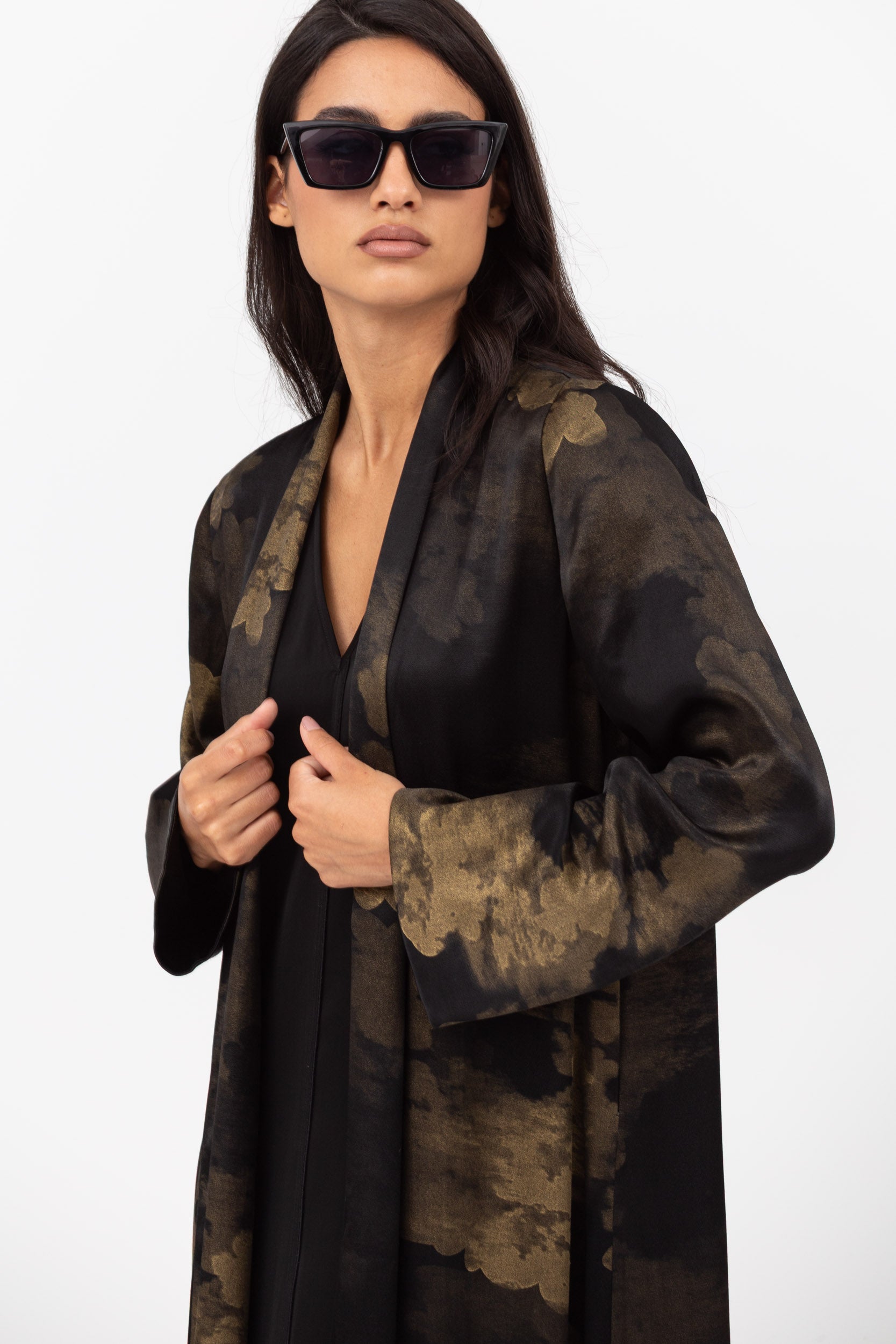 Golden Brushstrokes Shawl Collar Abaya RTW