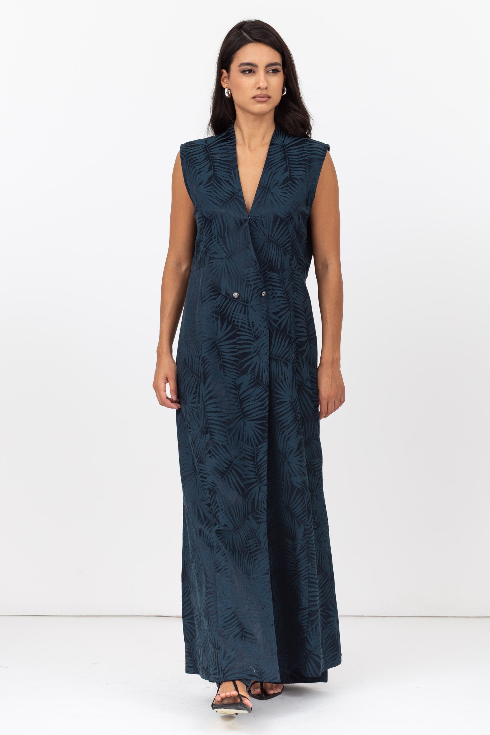 Travel Set : Sleeveless Long Jacket and Pants in Blue Jacquard Satin