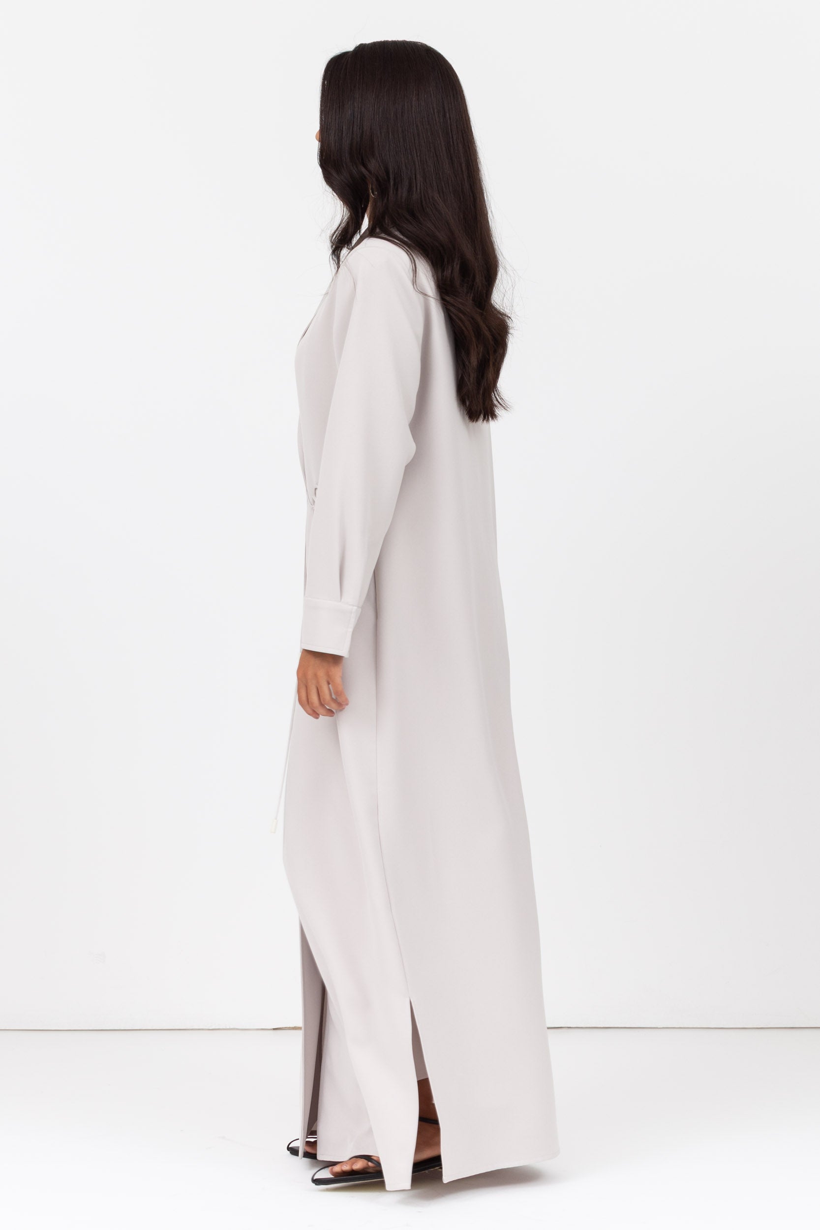 Tie-String Cuff Abaya in Ivory RTW