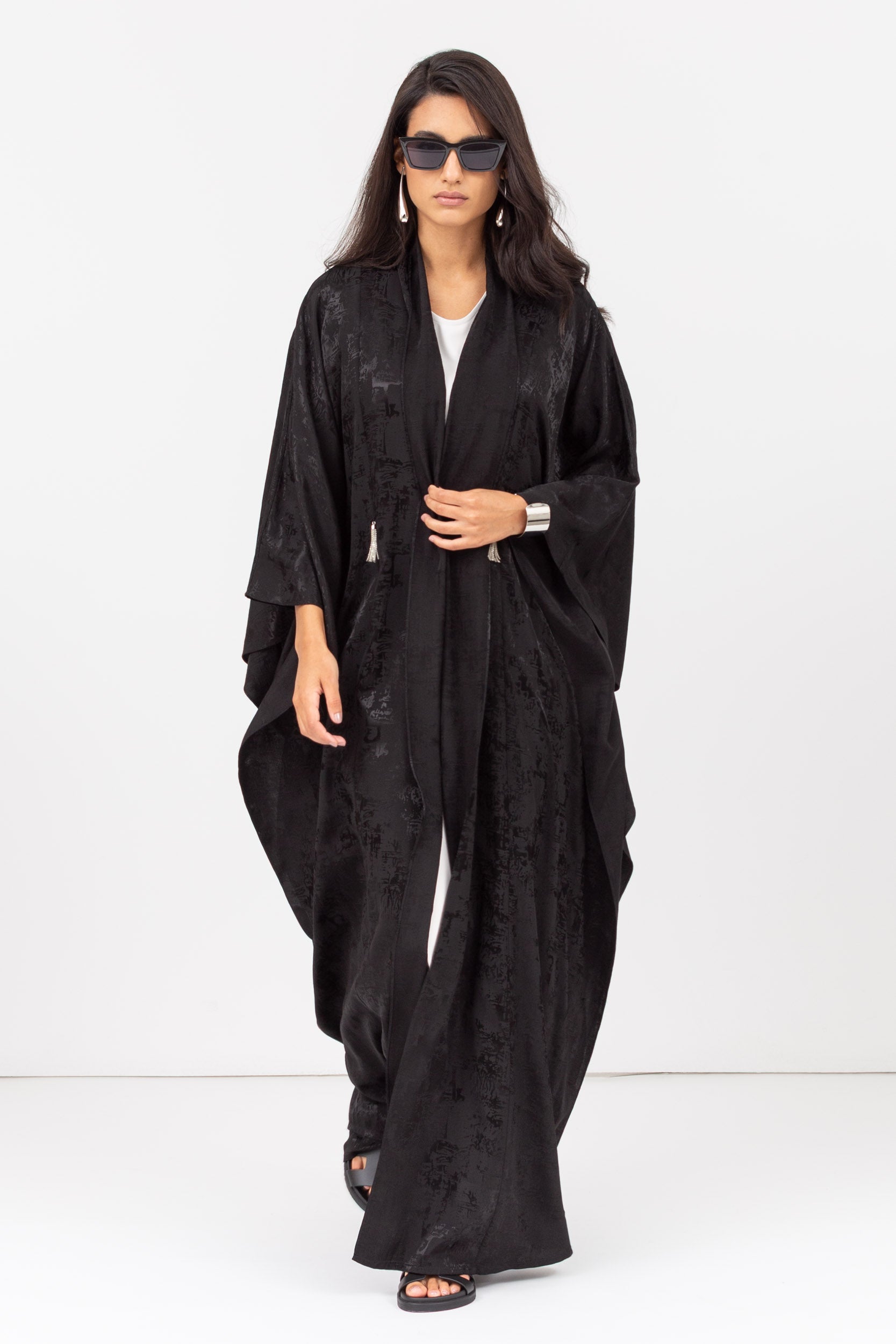 Flow Abaya in Jacquard Black with Metallic Tassel RTW