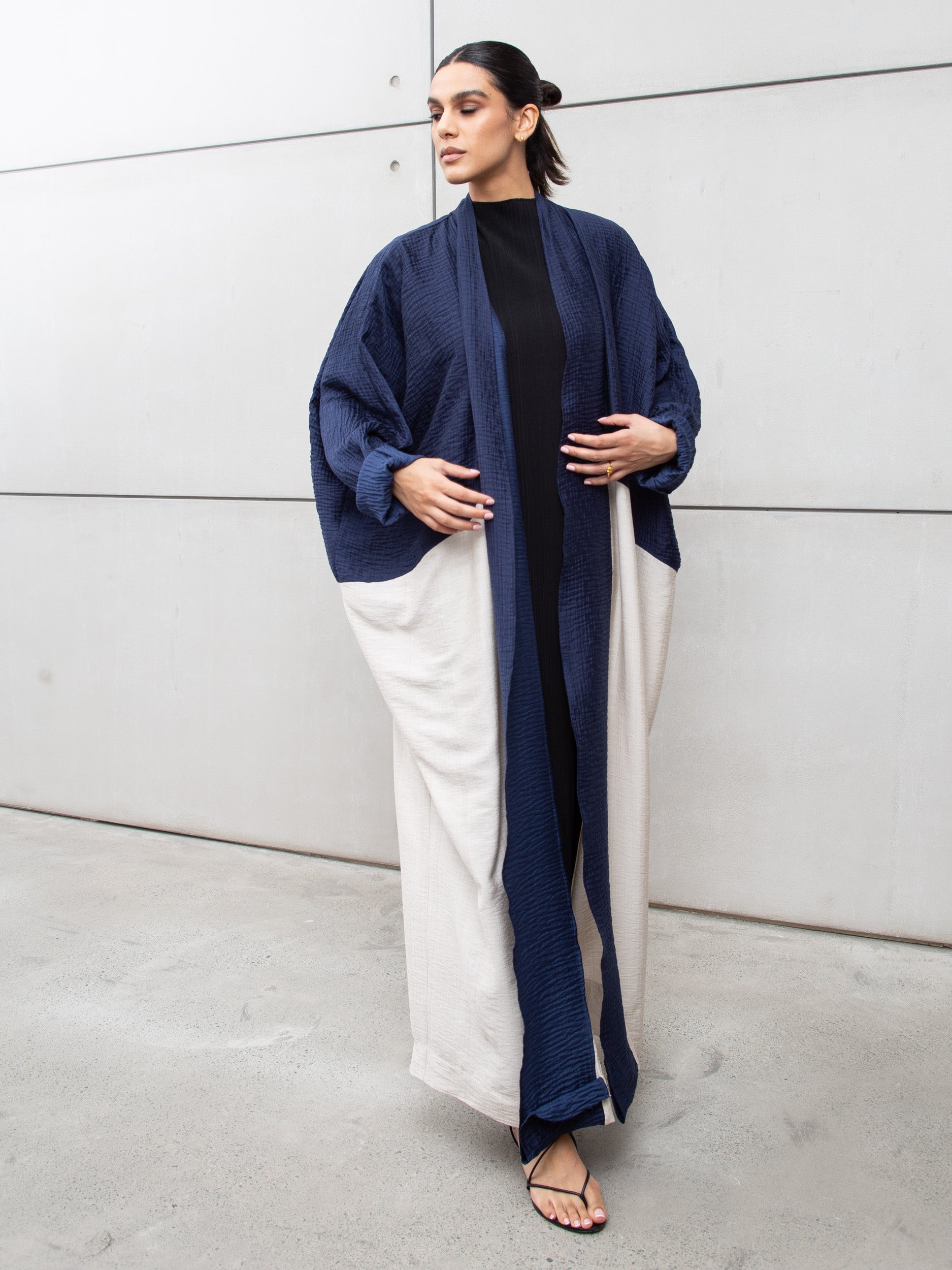 Loose Abaya in Navy Beige