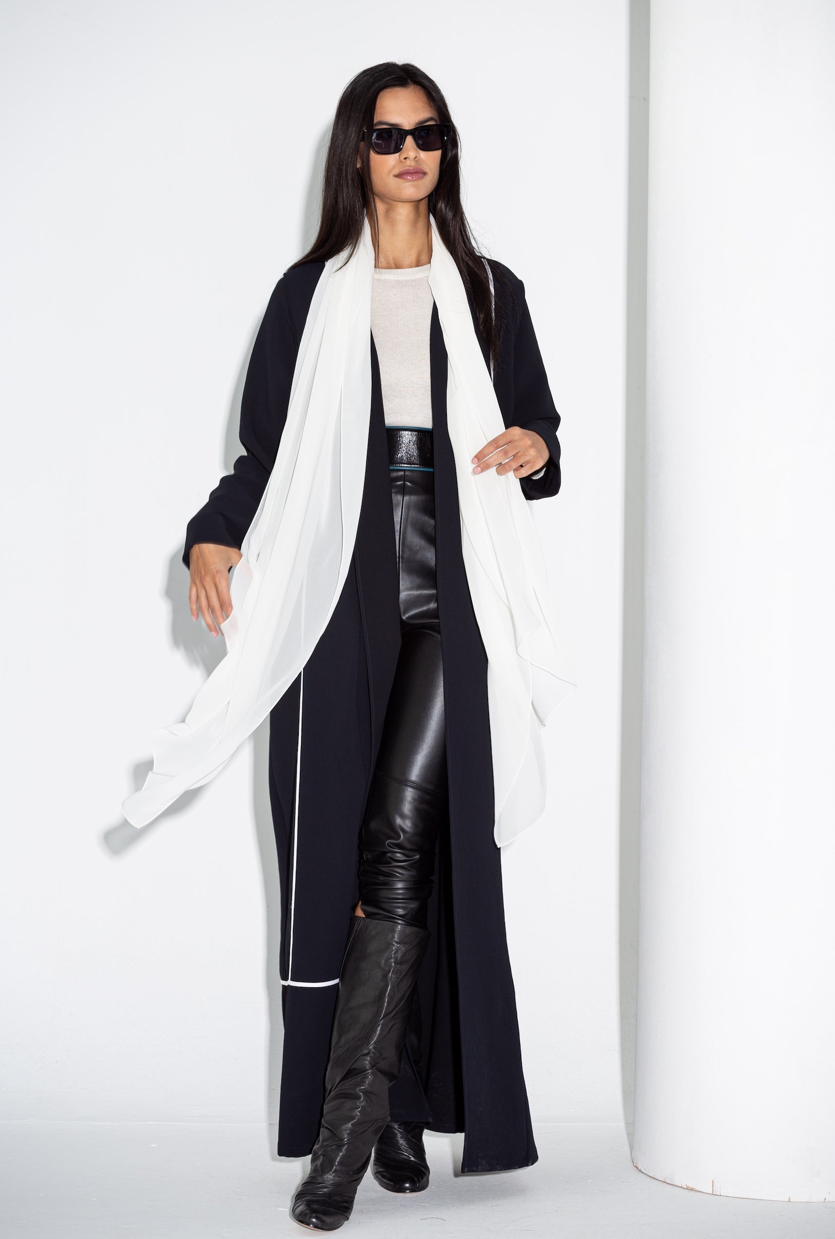 Black Utility Abaya with White Lines RTW