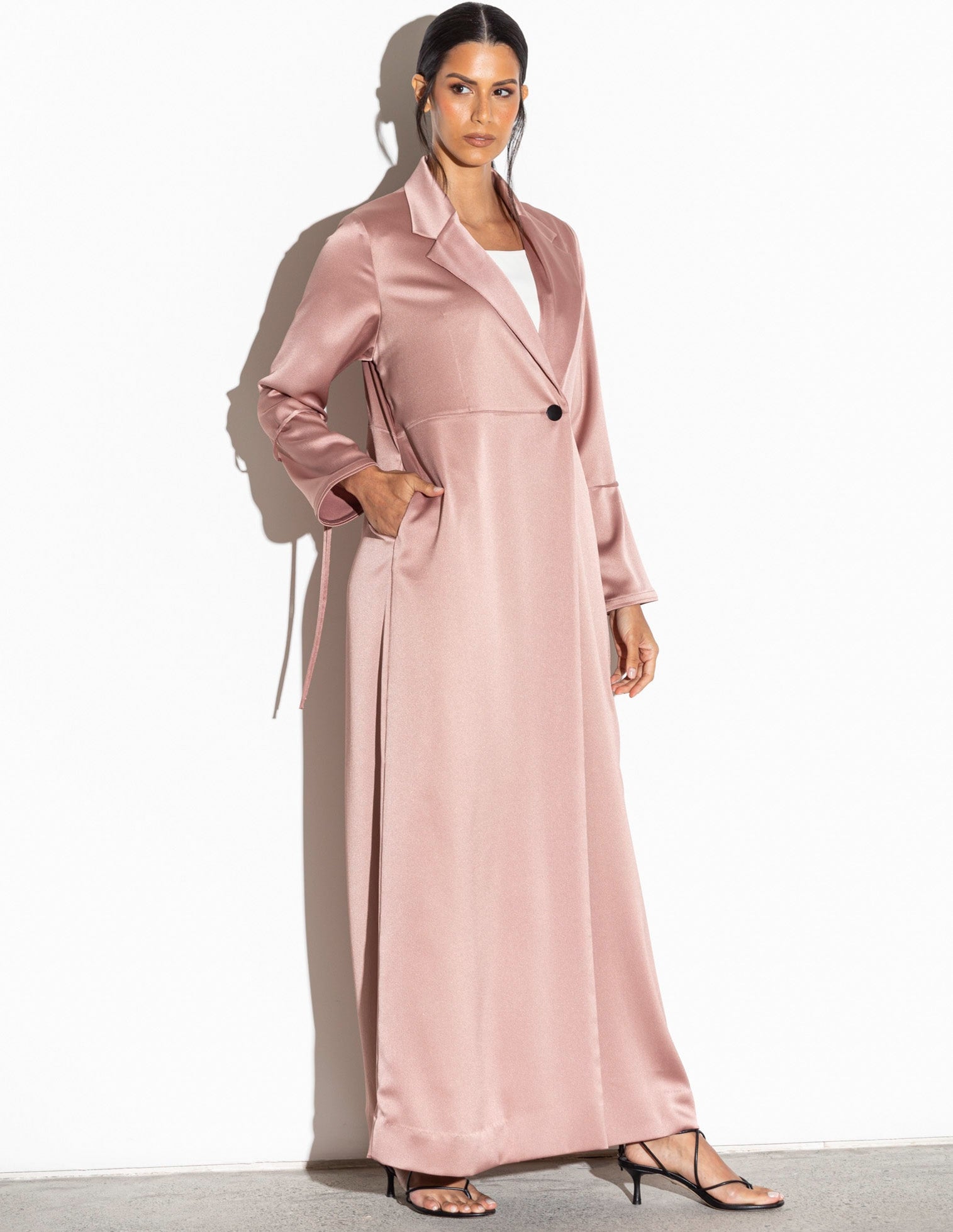 Suit Abaya in Polished Rusty Rose RTW