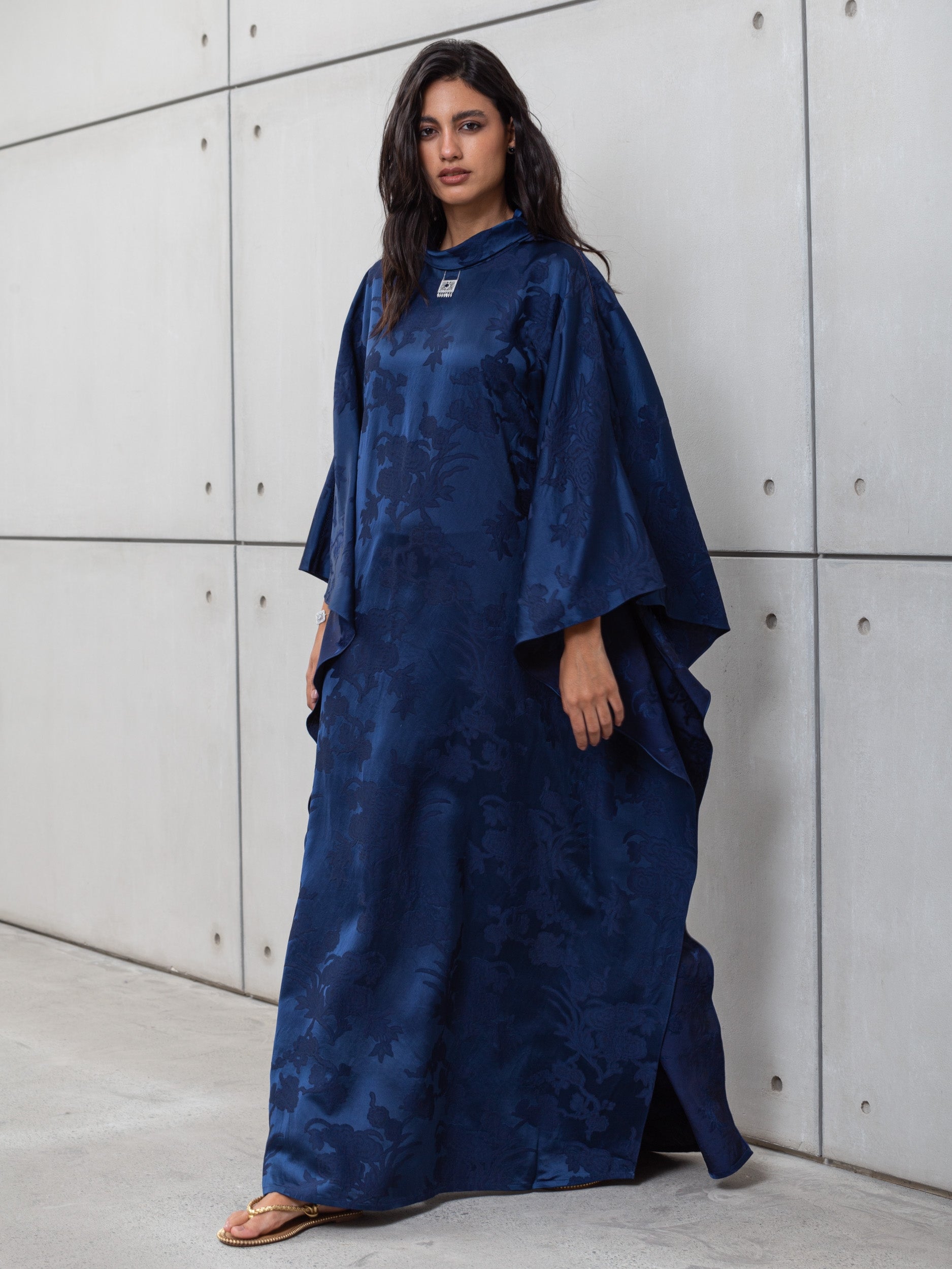 KAFTAN IN ROYAL BLUE