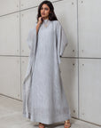 TEXTURED KAFTAN IN ICE GREY