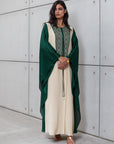 FLOWY KAFTAN IN EMERALD GREEN- BEIGE