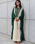 FLOWY KAFTAN IN EMERALD GREEN- BEIGE