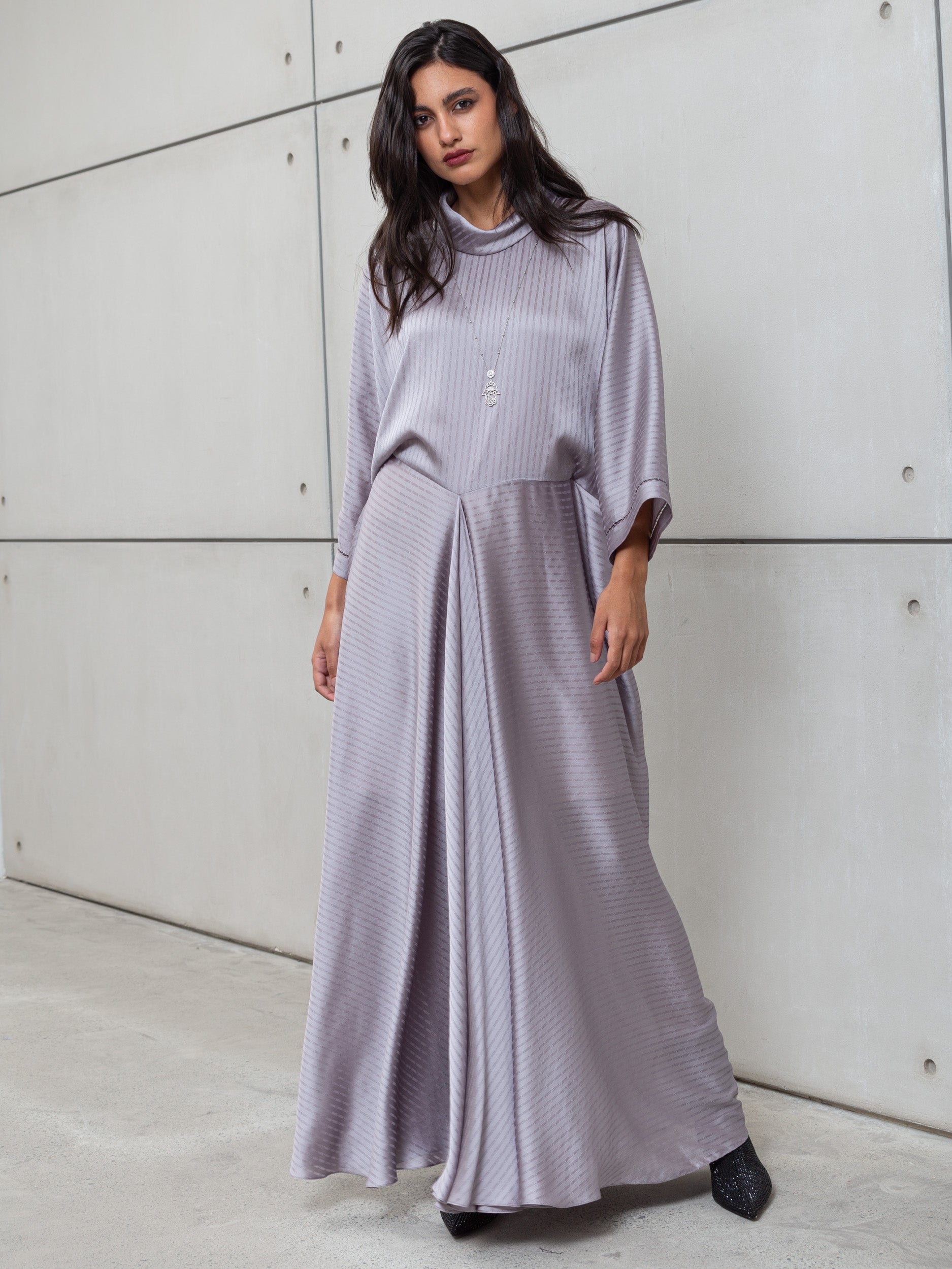 LOOSE STRIPE KAFTAN IN GREY