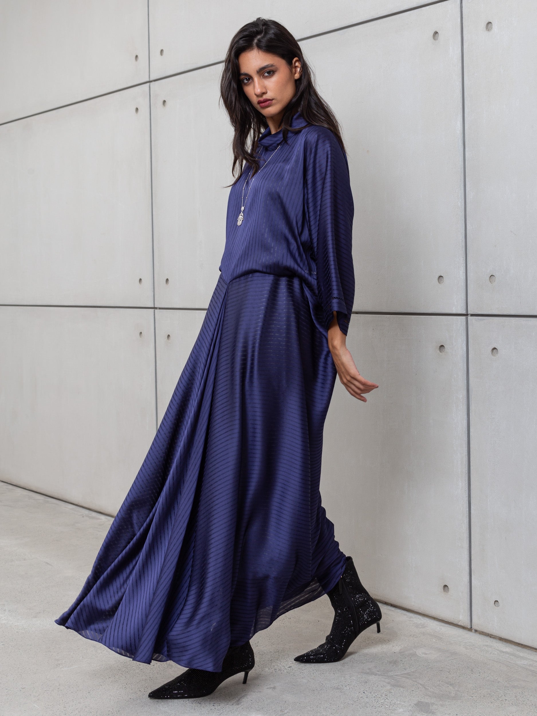 LOOSE STRIPE KAFTAN IN BLUE