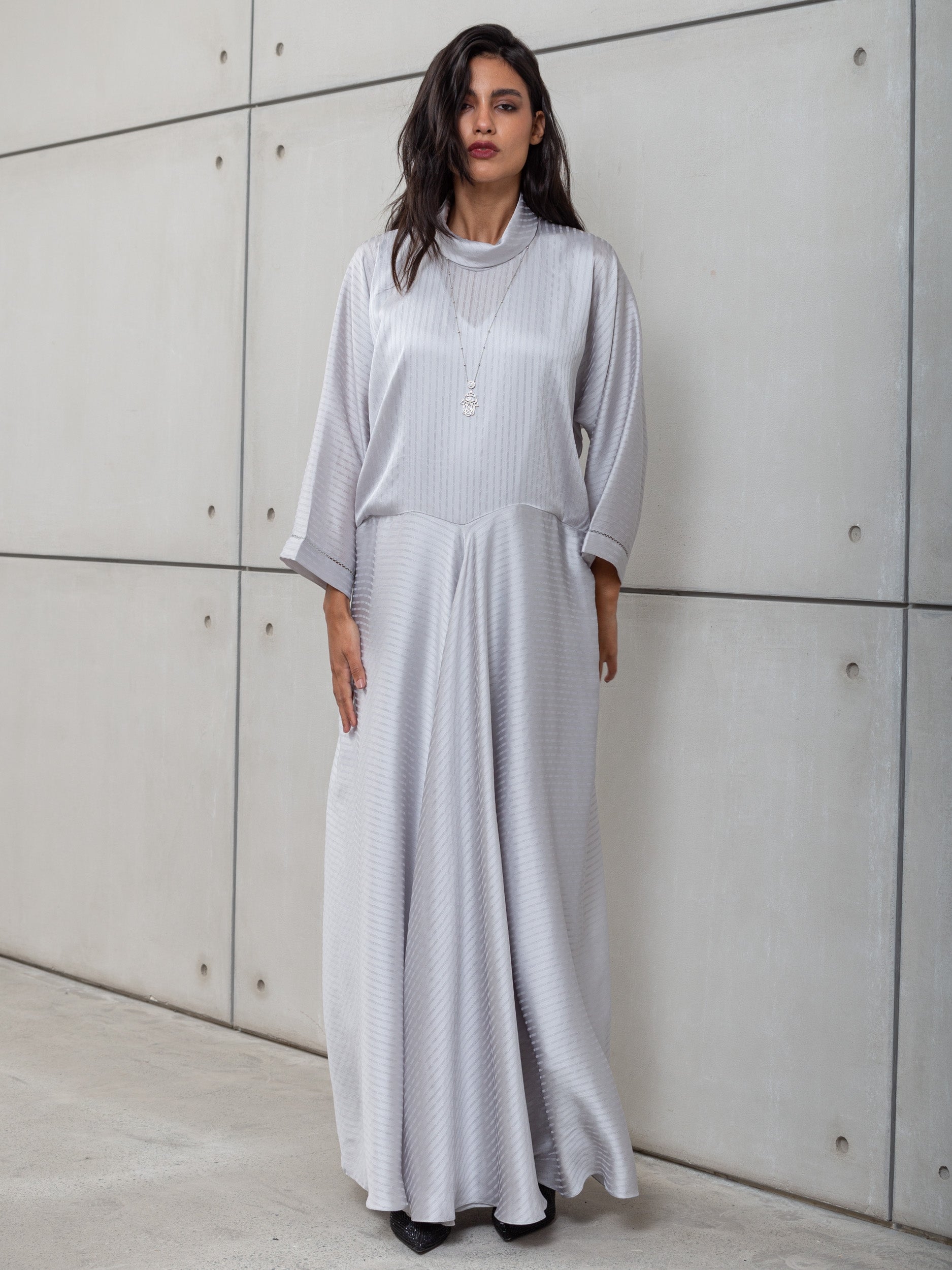 LOOSE STRIPE KAFTAN IN WHITE