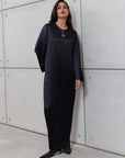 PLEATED KAFTAN IN BLACK