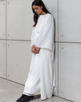 LOOSE ABAYA WITH UNDERDRESS IN WHITE