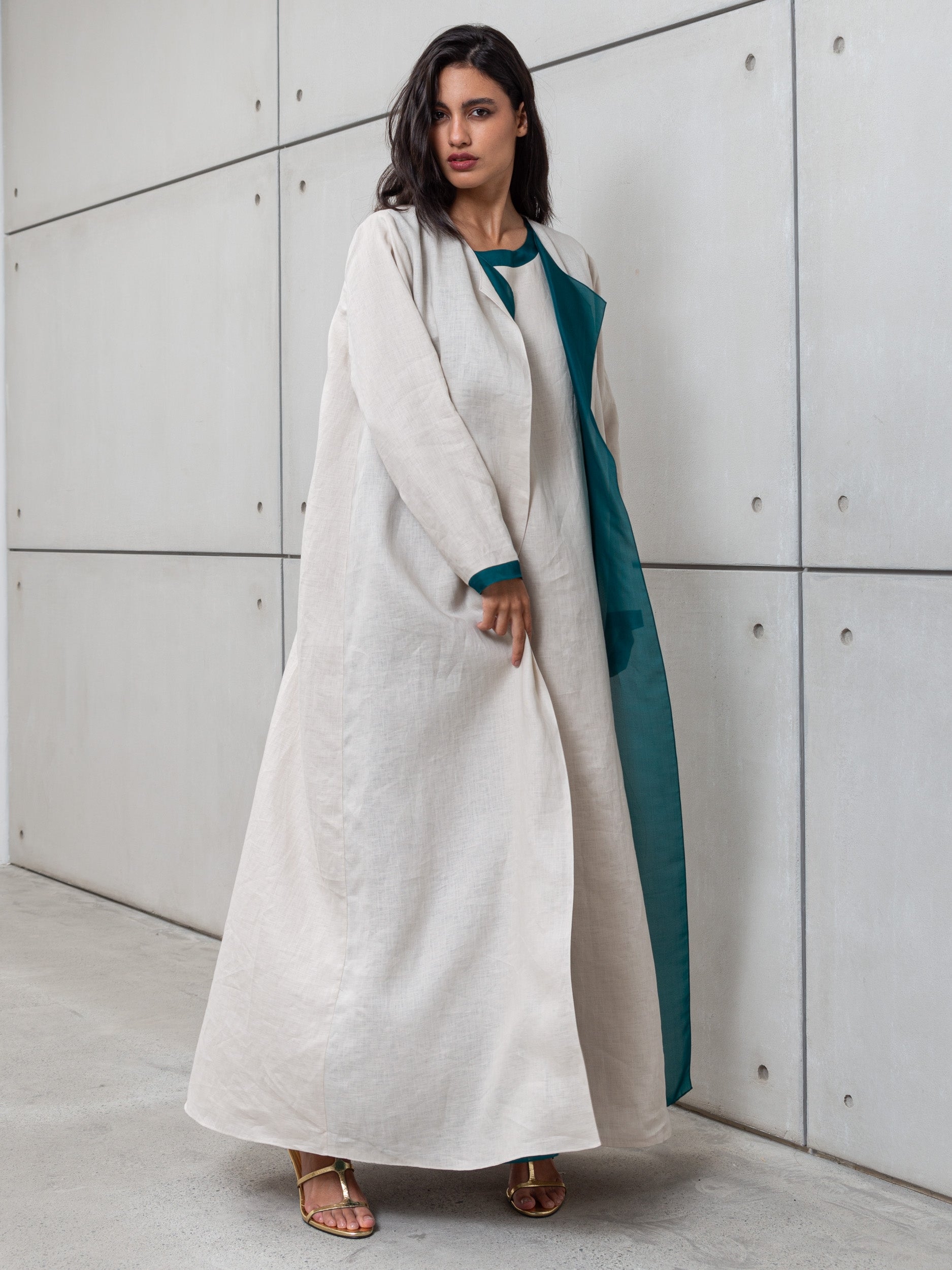 LINEN ABAYA AND UNDER DRESS IN OATMEAL WITH  TURQUOISE DETAILING