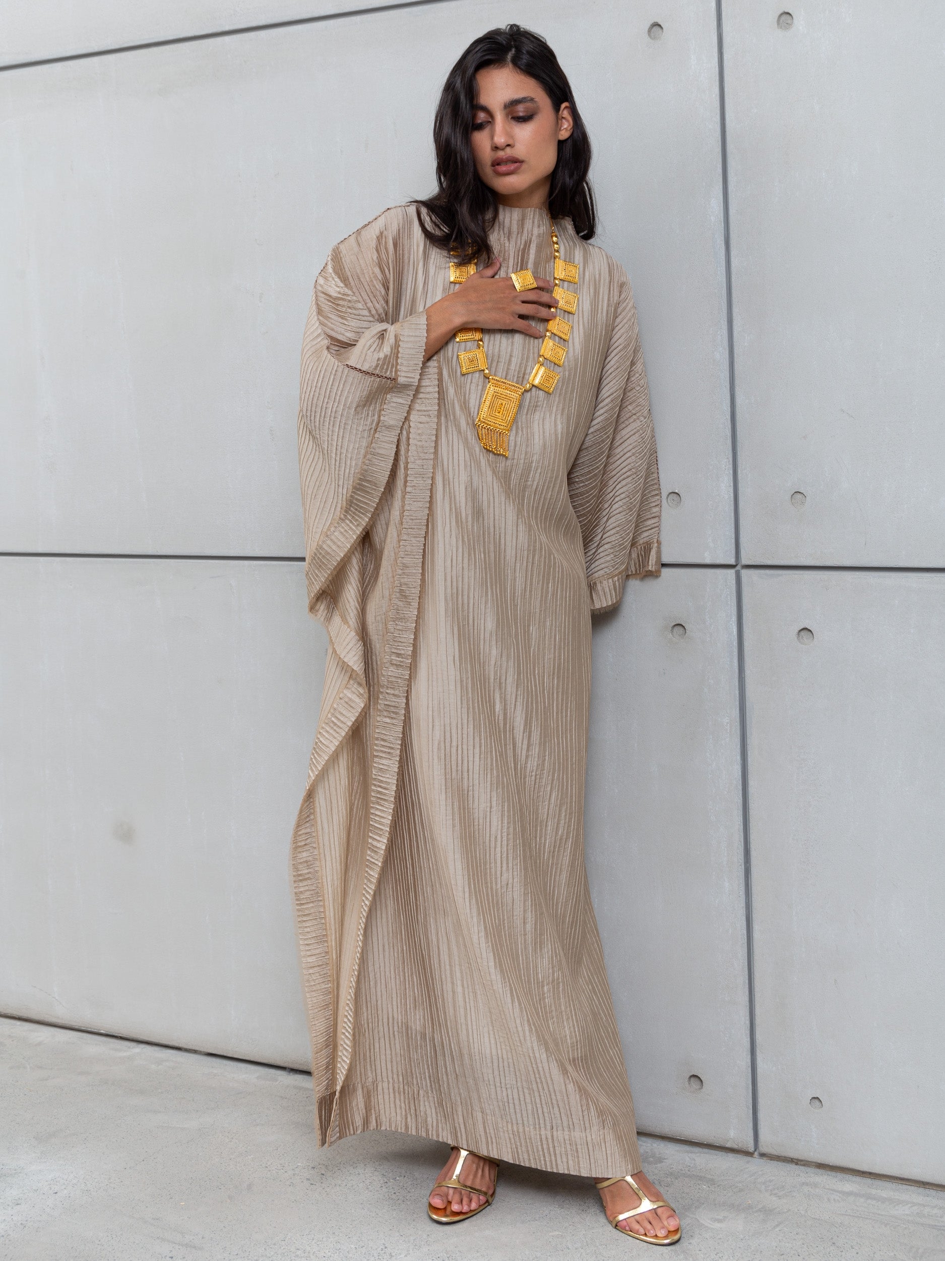 TEXTURED KAFTAN IN GOLD RTW