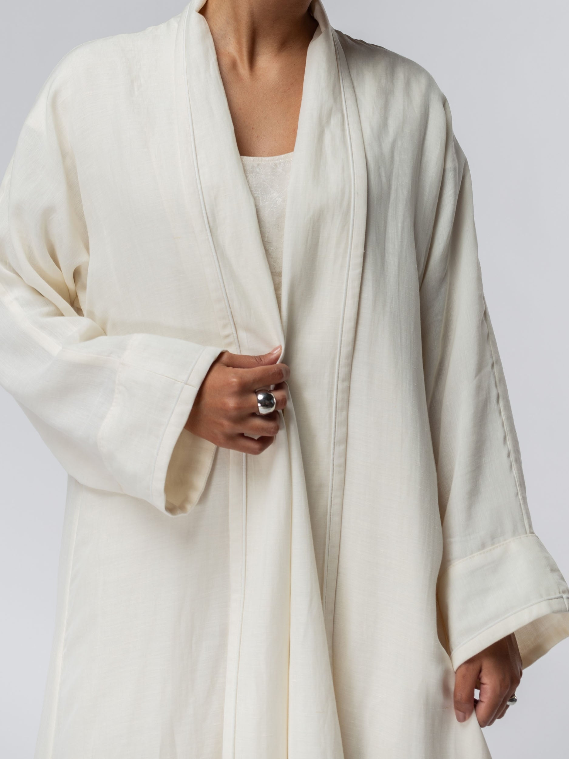 Structured Abaya in Off White Linen