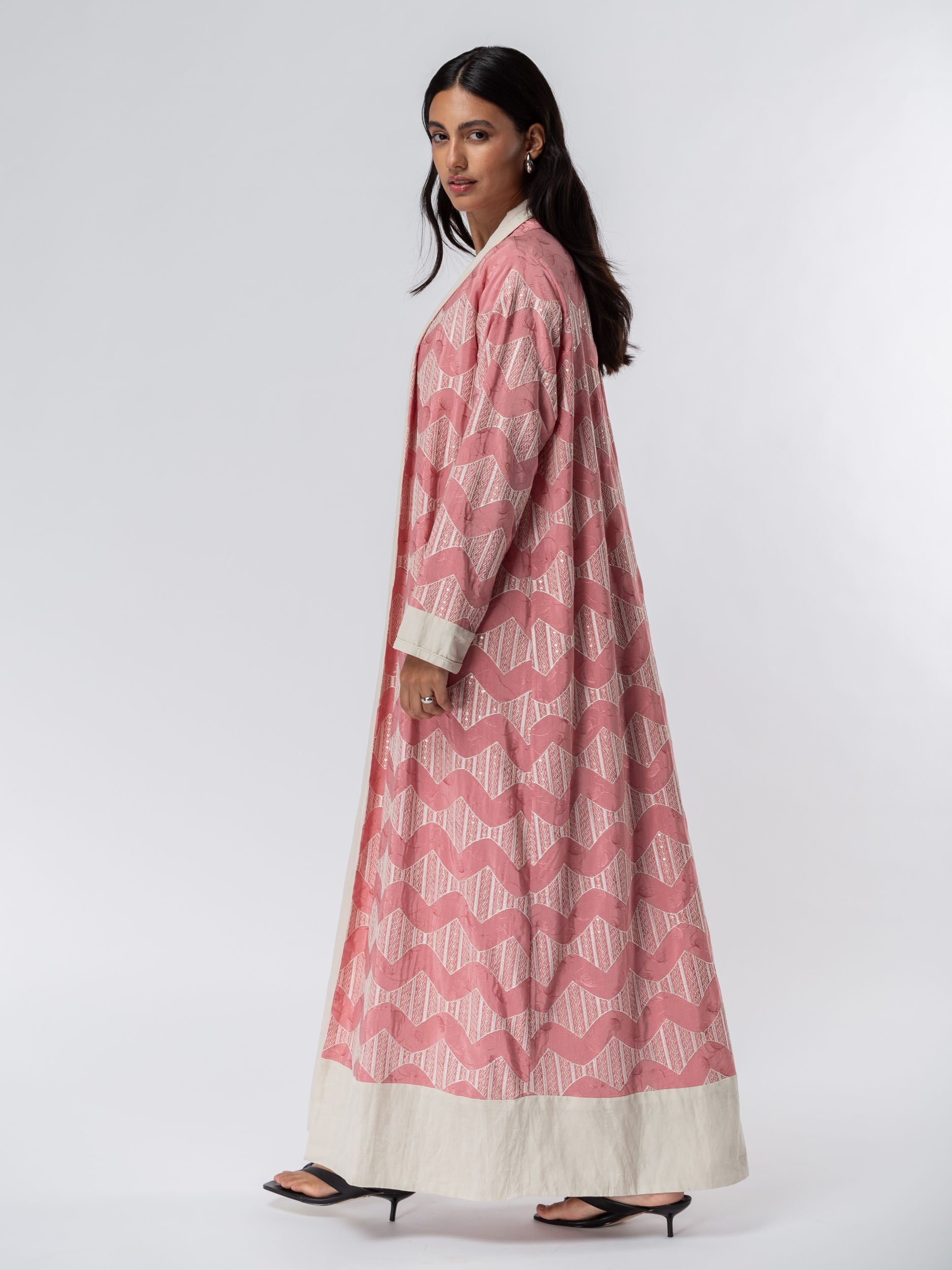 Pattern Abaya in Pink