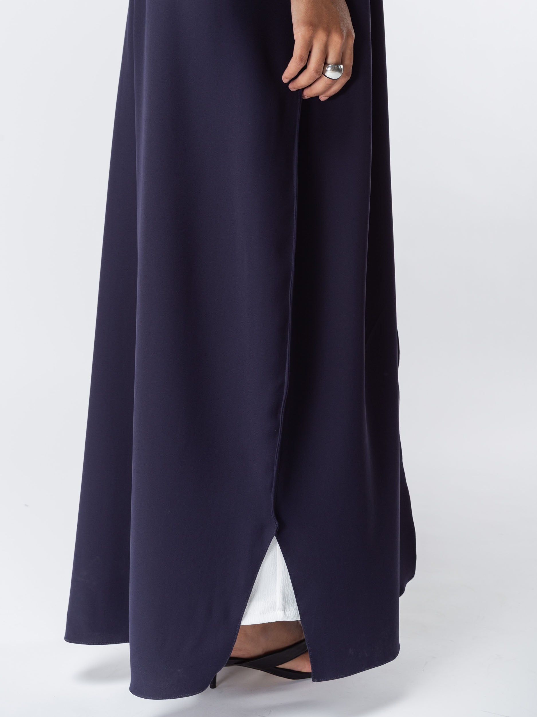 Loose Abaya in Navy Blue