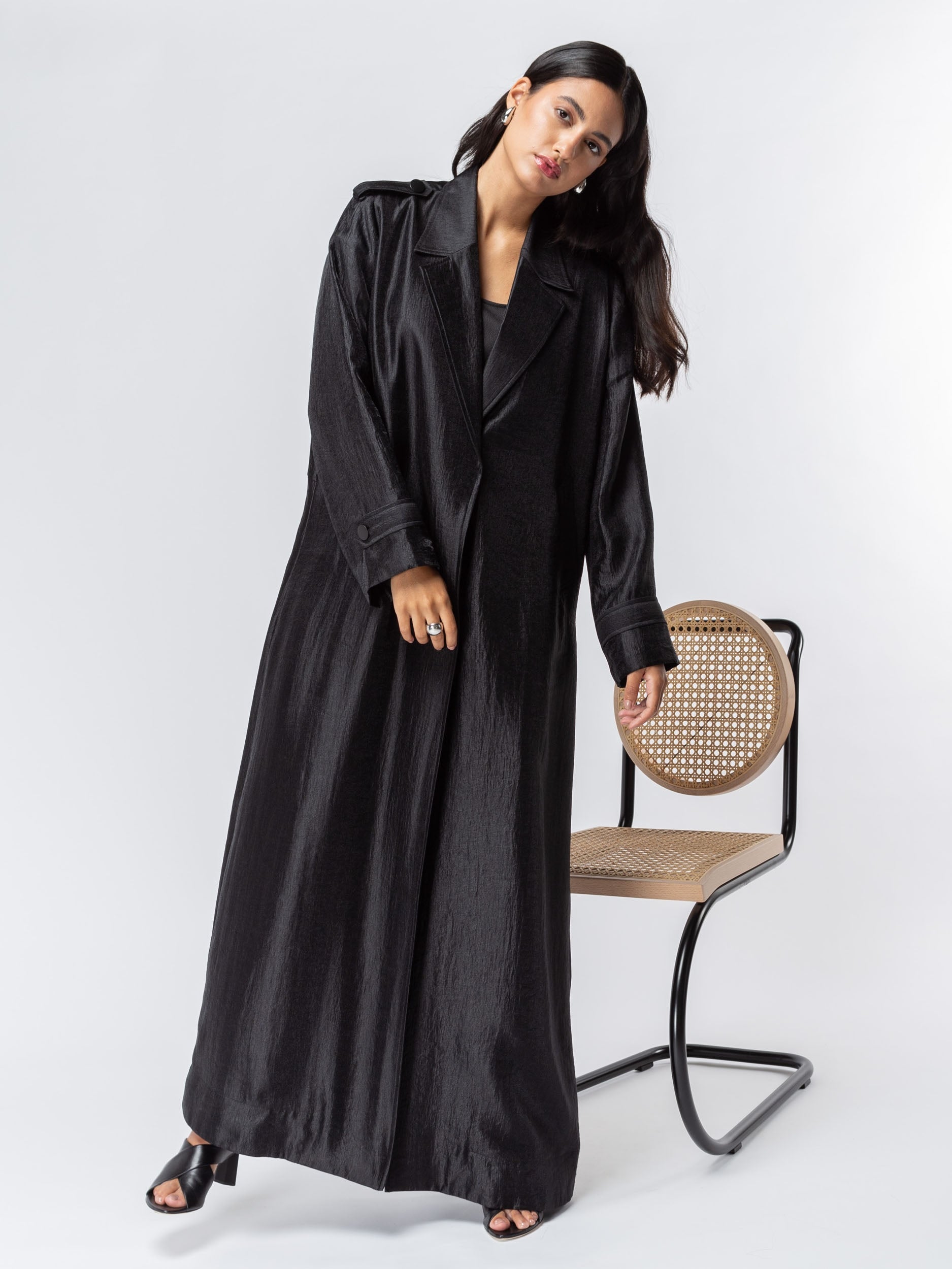 Trench Abaya in Metallic Black RTW