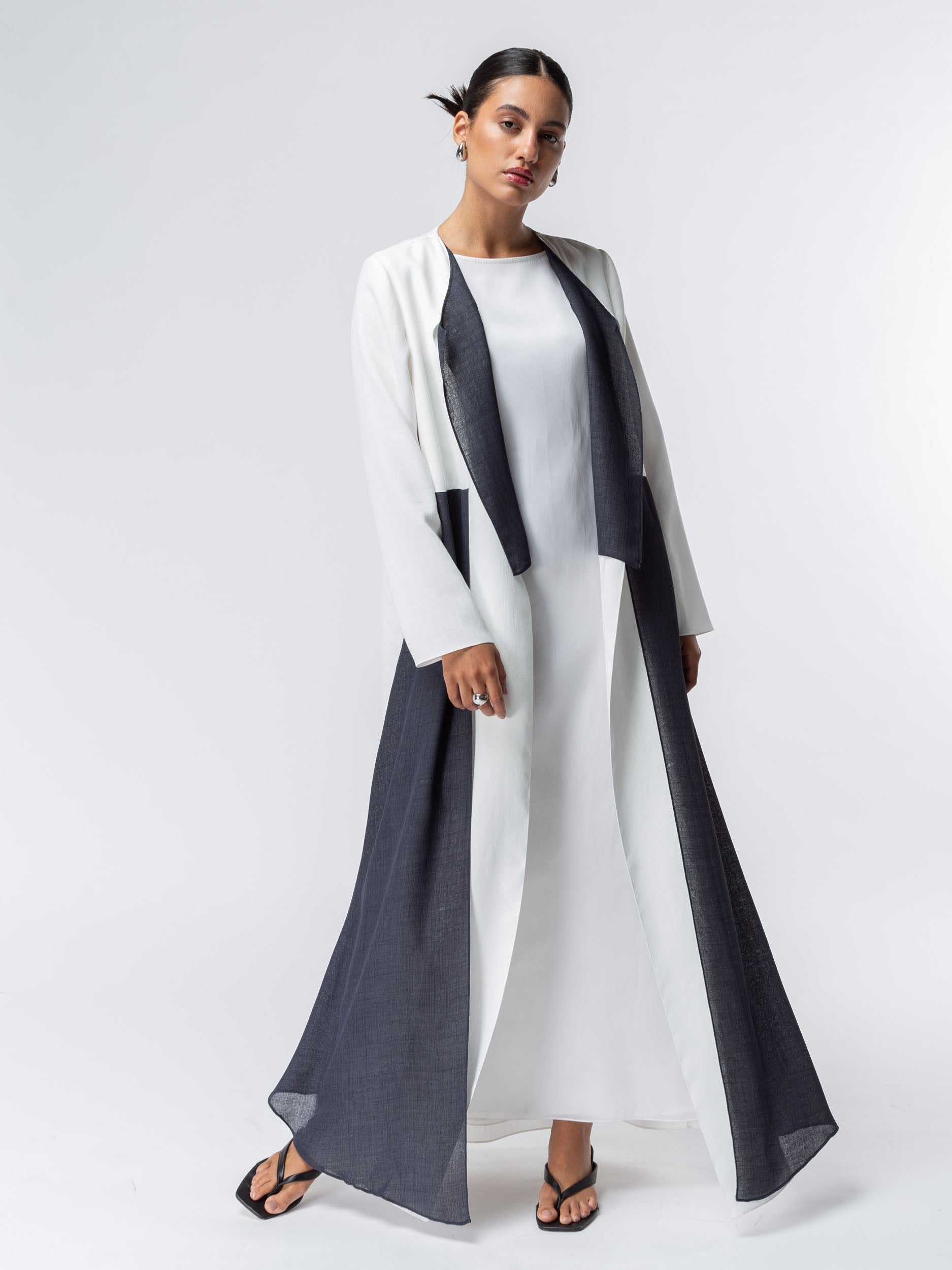 Layer Abaya in White with Navy