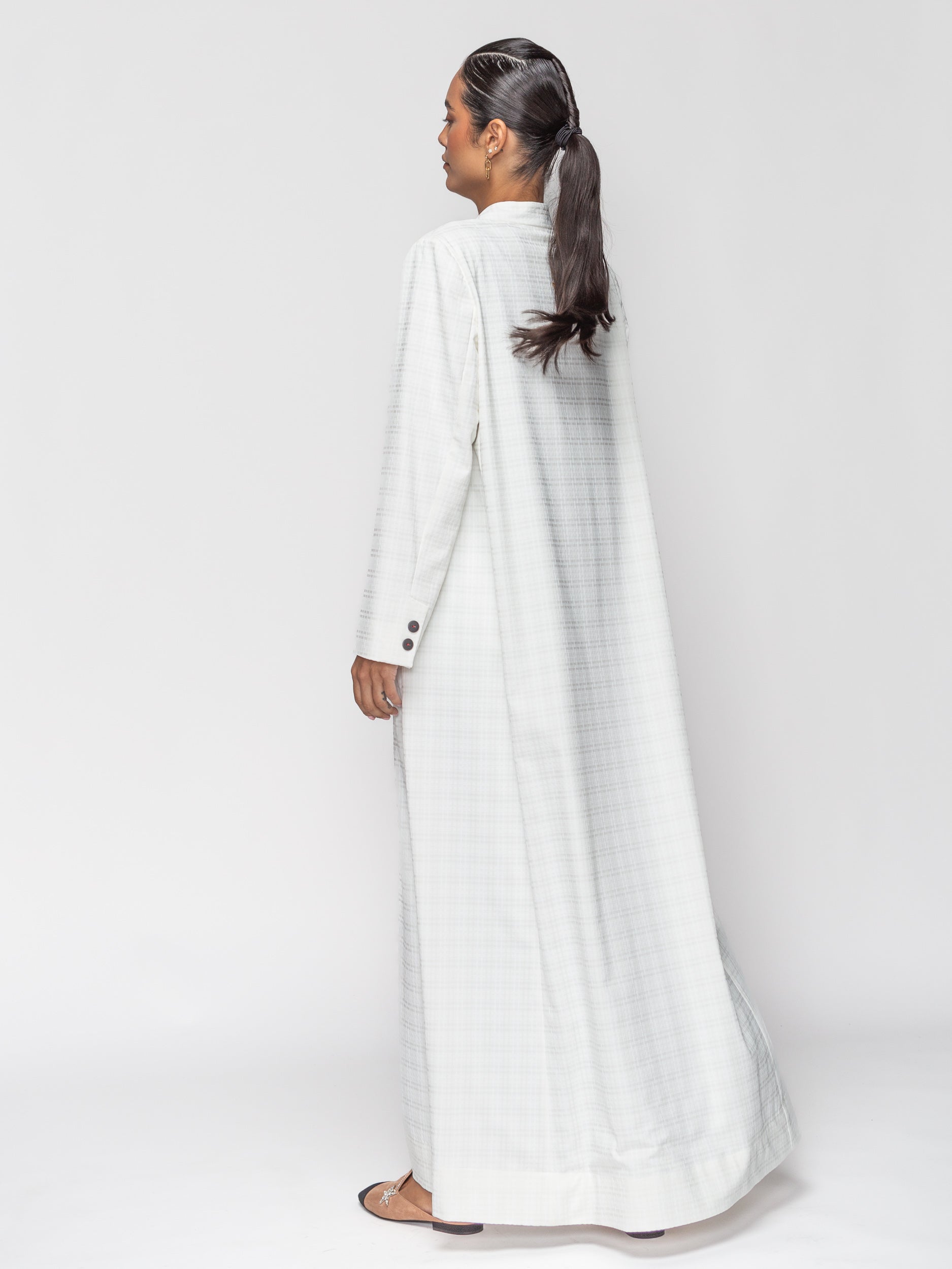 Textured Abaya in White