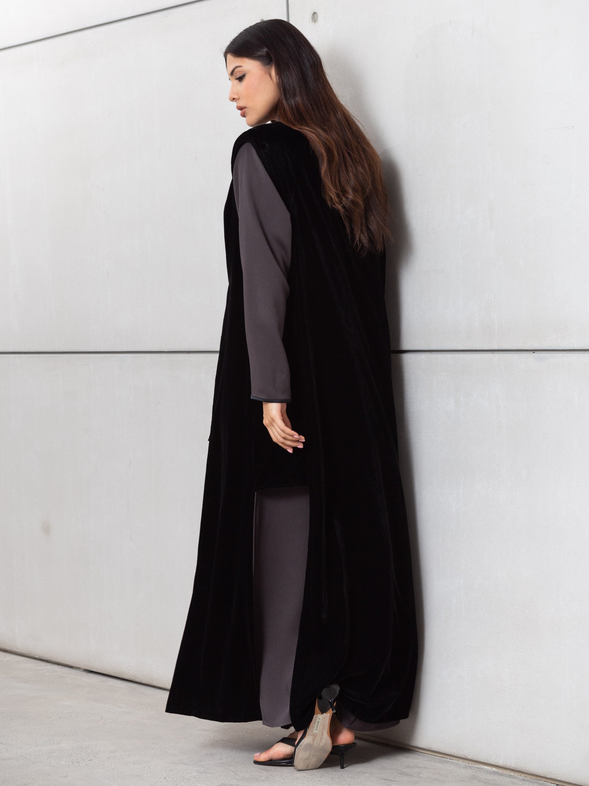 Set : Tencel Twill Abaya in Dark Brown with Velvet Cardigan