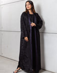 Reversible Abaya in Black & Plum