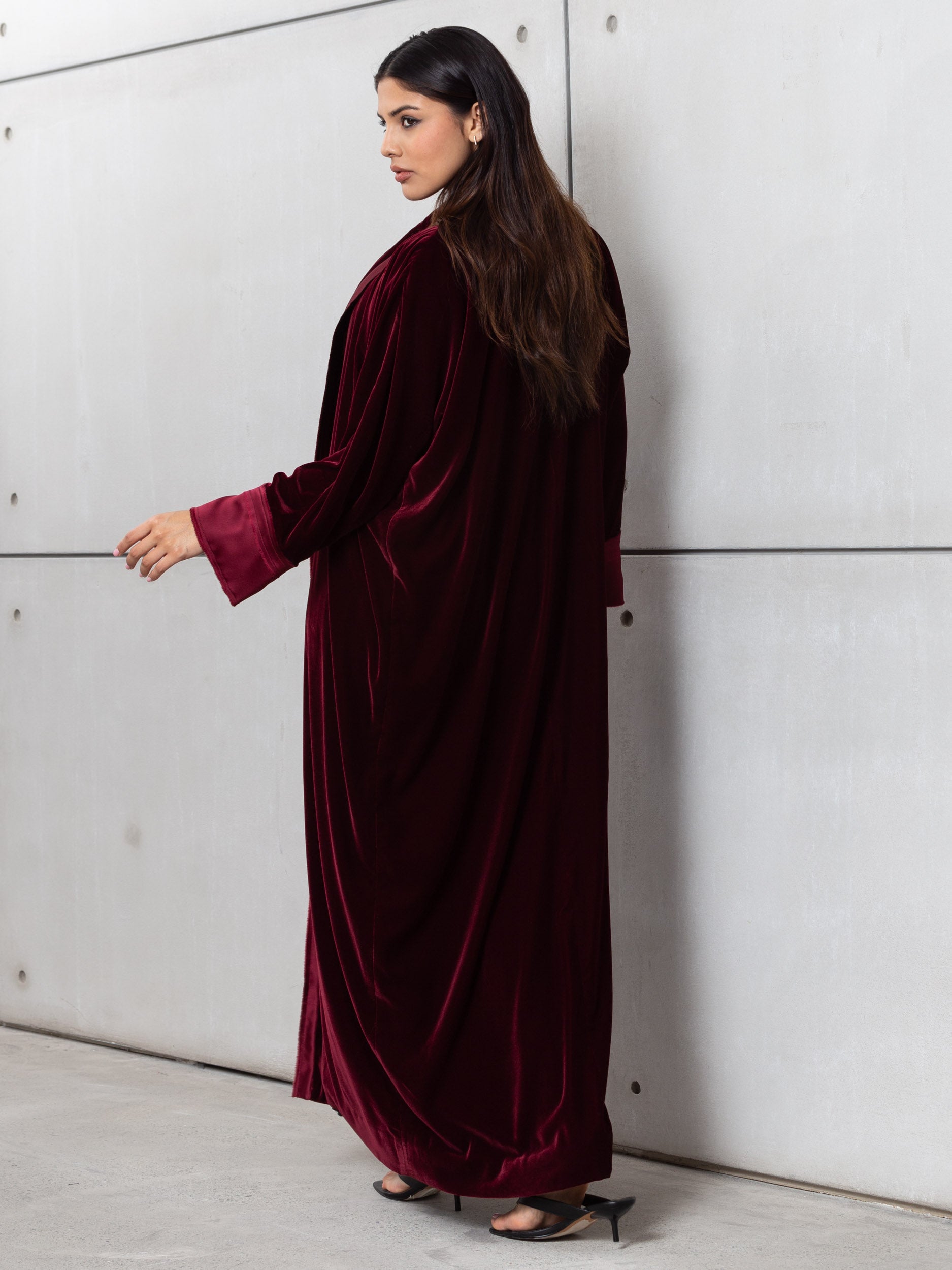 Velvet Abaya in Burgundy