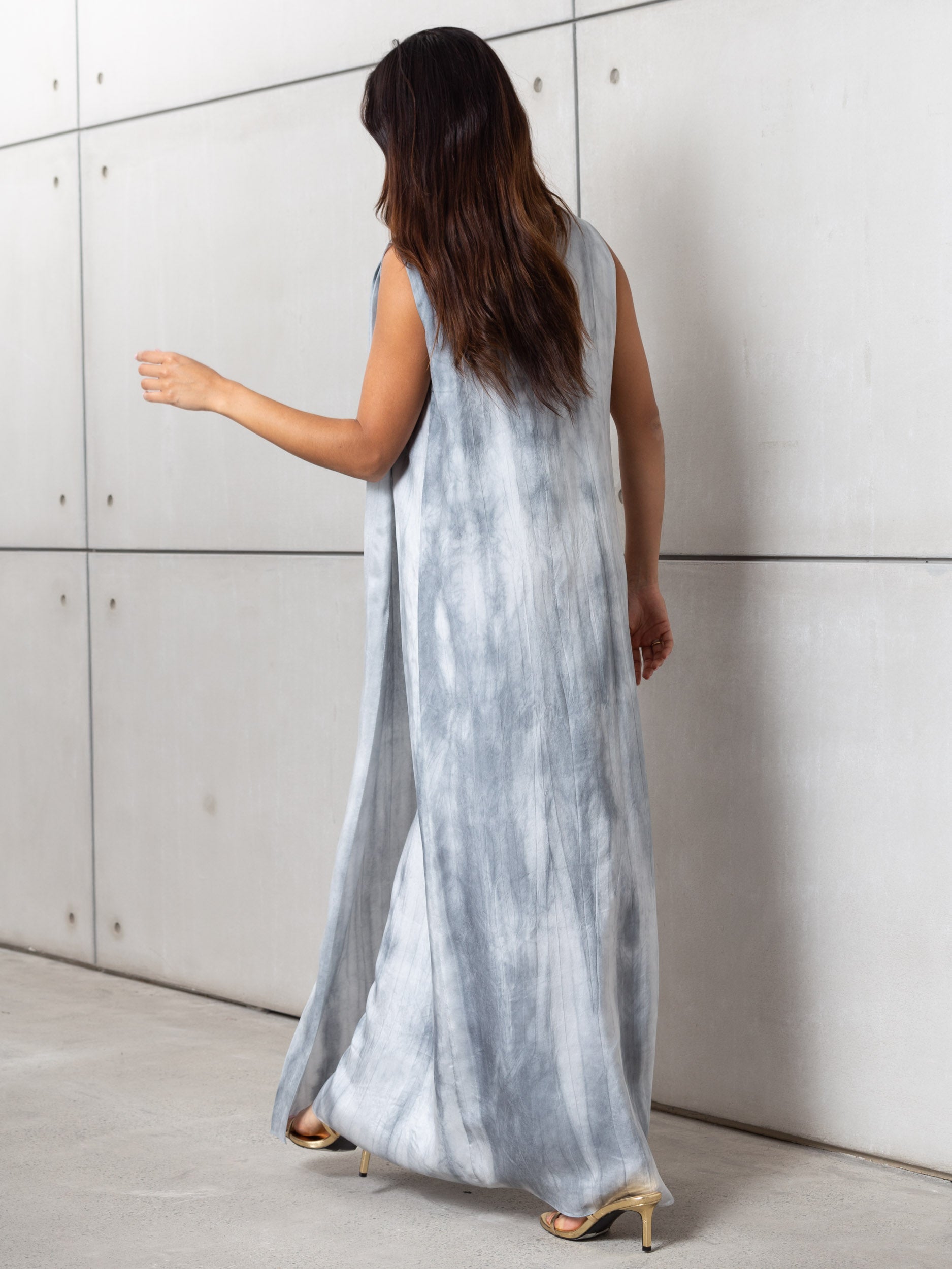 Cloud Wave Kaftan Dress in Misty Blue