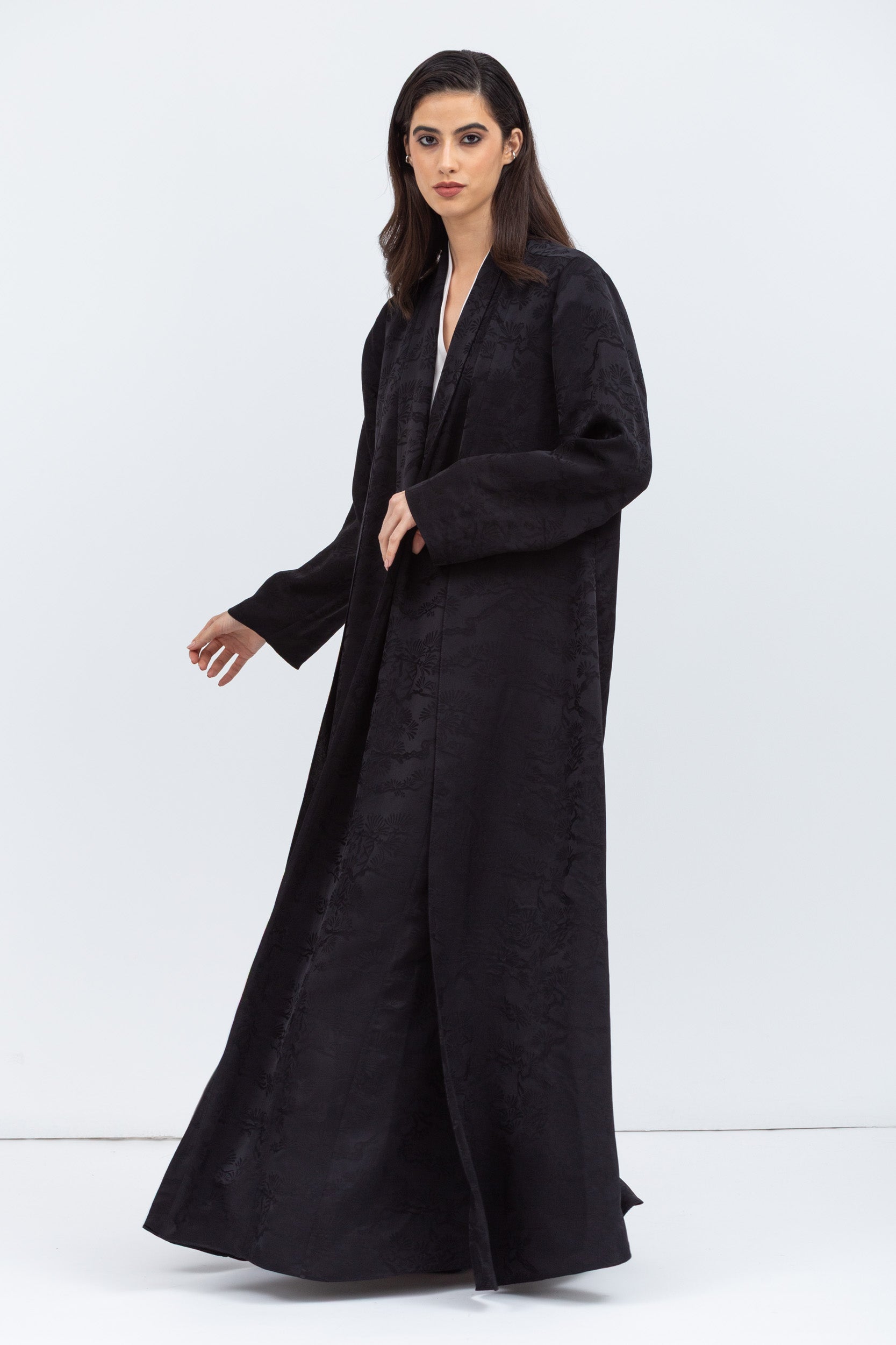 Layer Abaya in Black Pattern