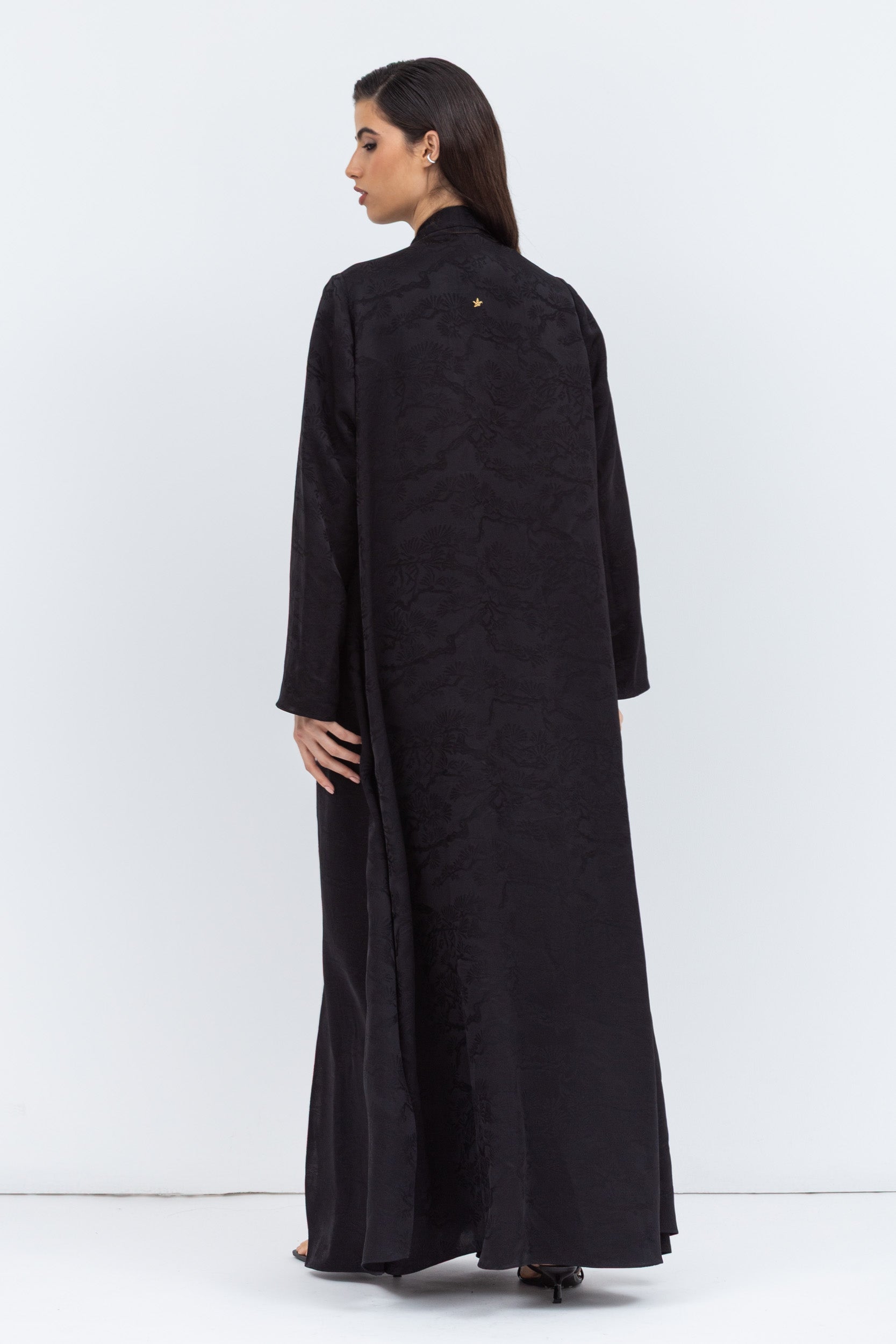 Layer Abaya in Black Pattern