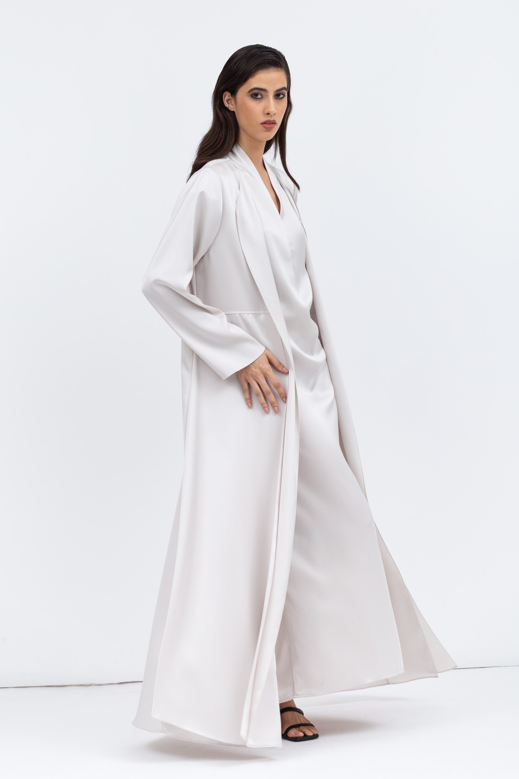 Layer Abaya in Off-White Satin