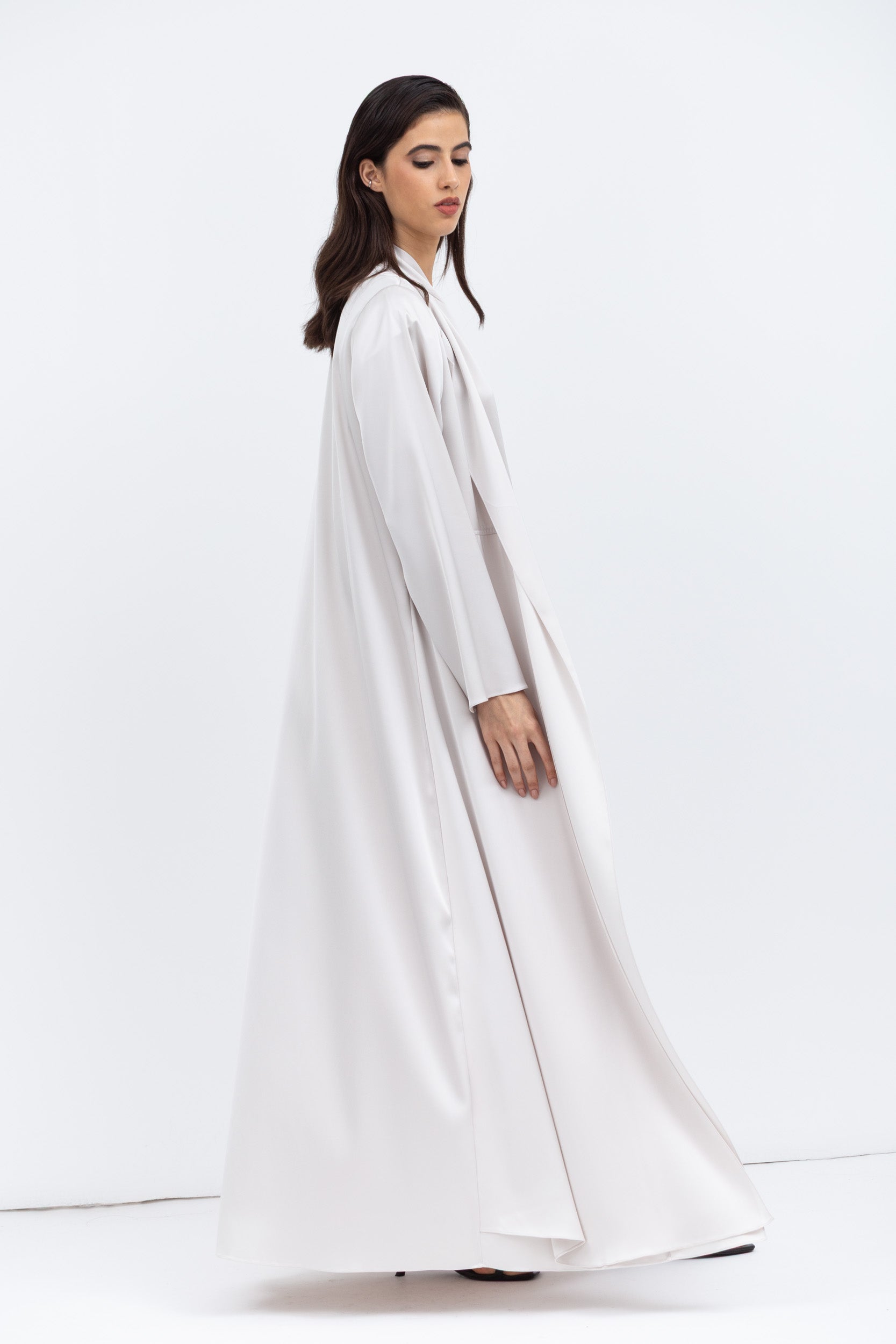 Layer Abaya in Off-White Satin