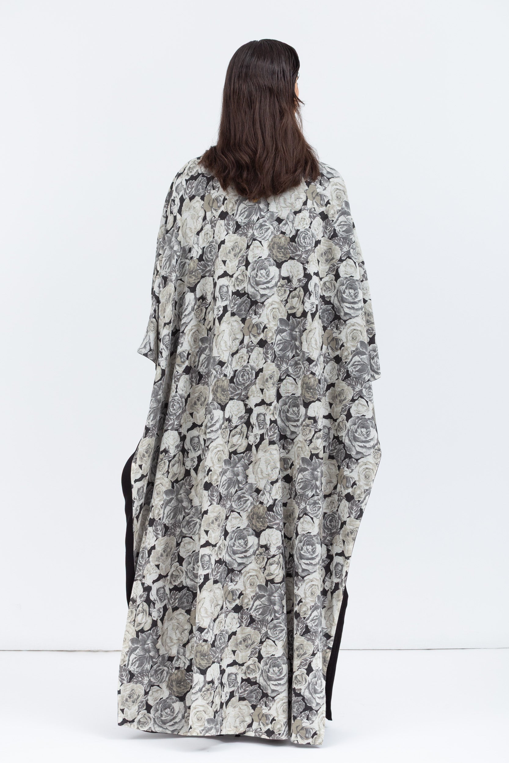 Reversible Shawl Abaya with Floral Pattern