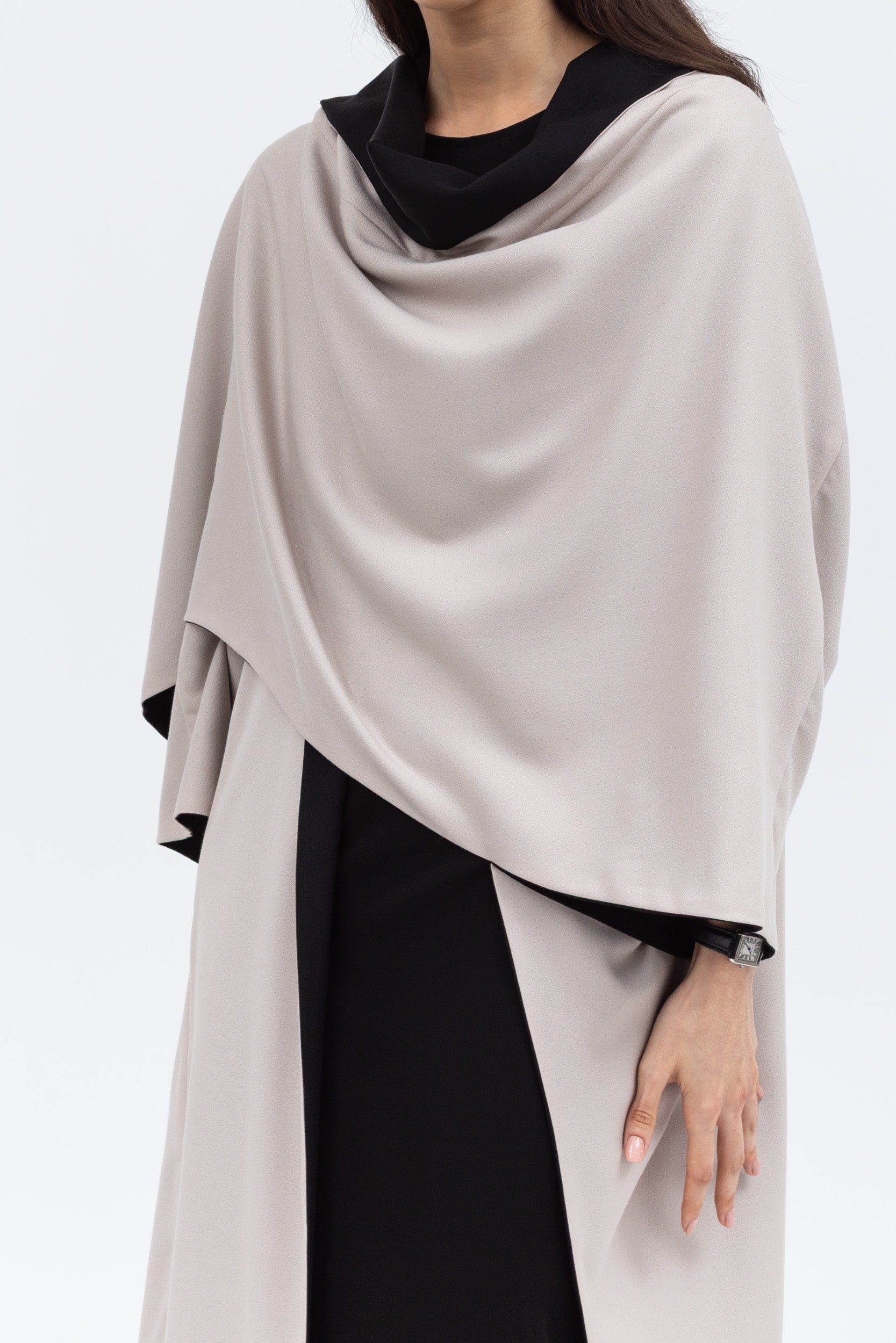 Reversible Shawl Abaya in Black Mauve